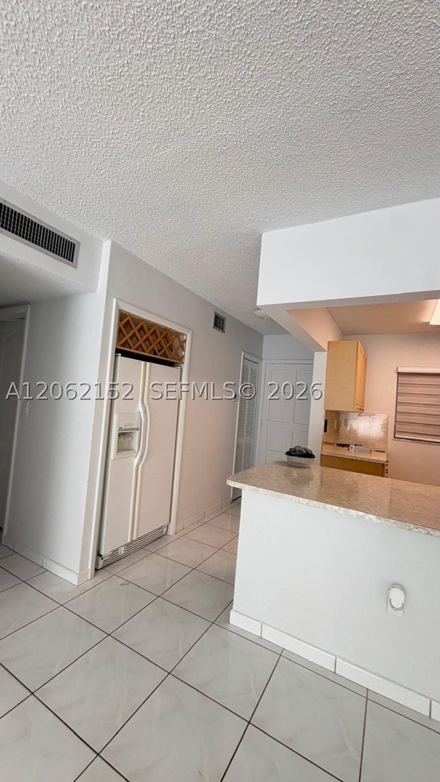 120 Royal Palm Rd #111, Hialeah Gardens FL 33016
