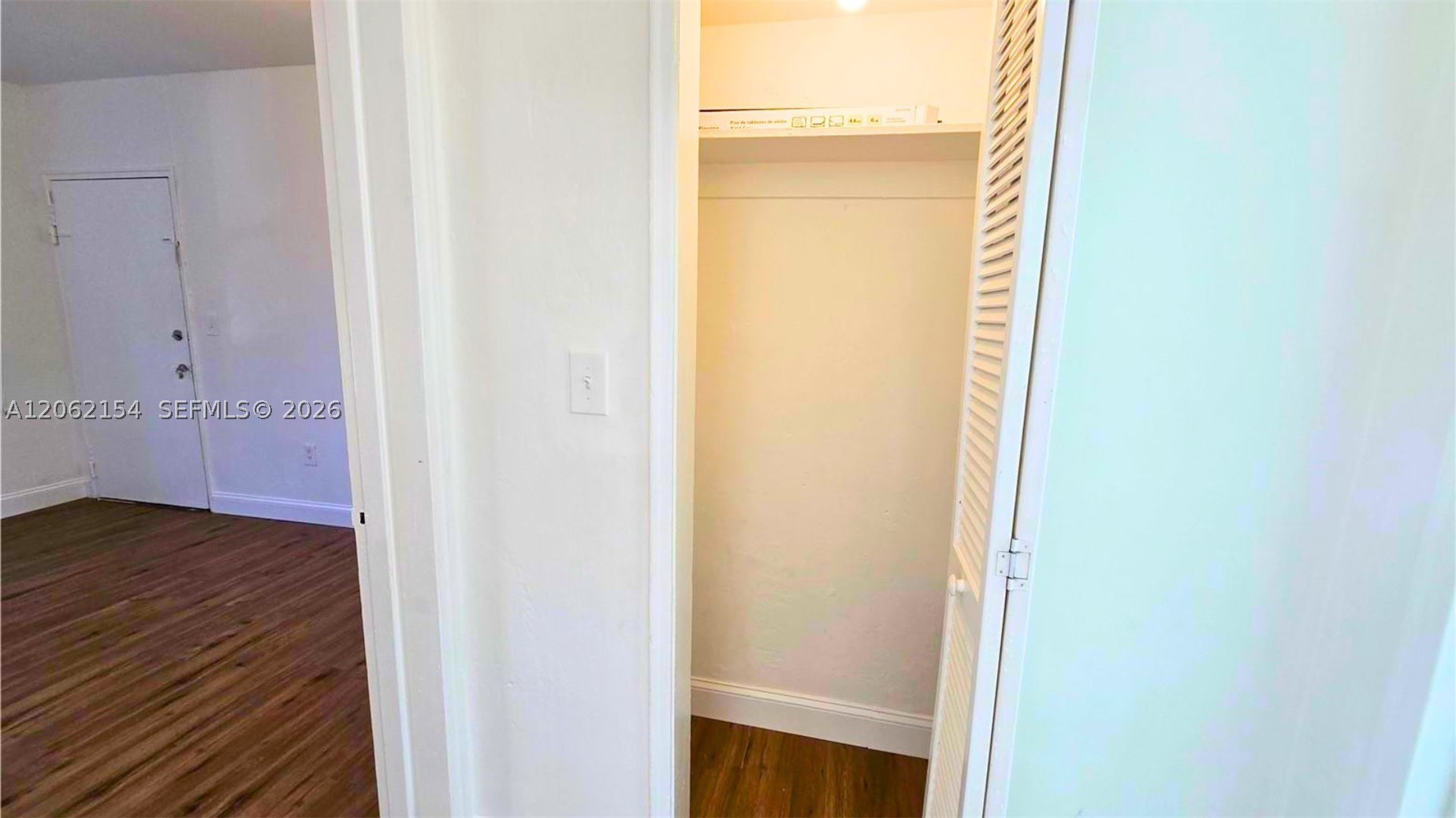 660 84th St #39, Miami Beach FL 33141