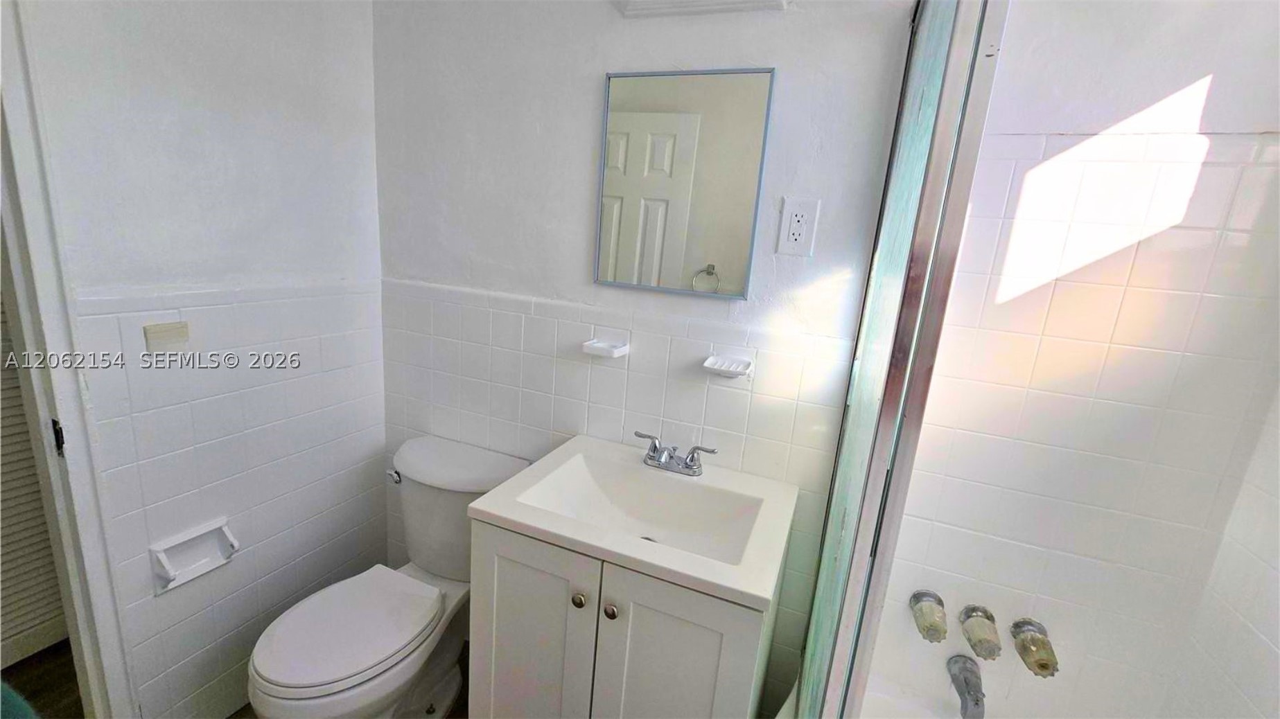 660 84th St #39, Miami Beach FL 33141