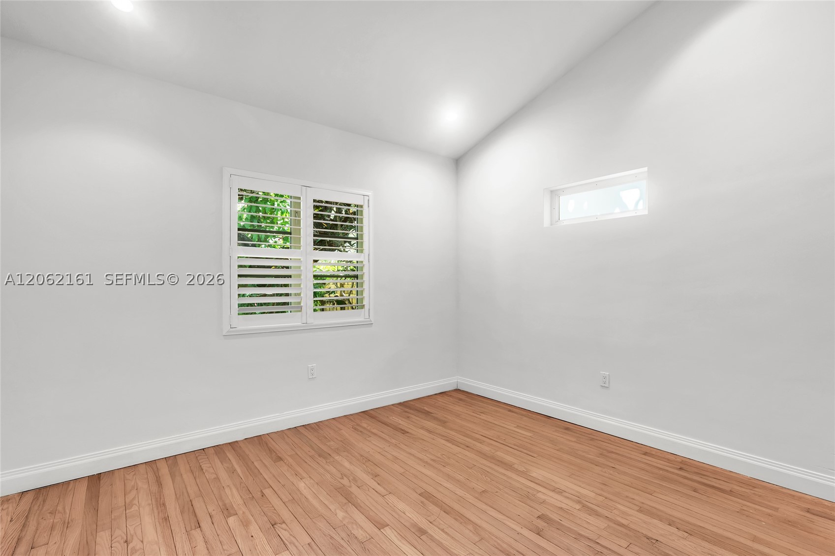 776 NE 74th St, Miami FL 33138