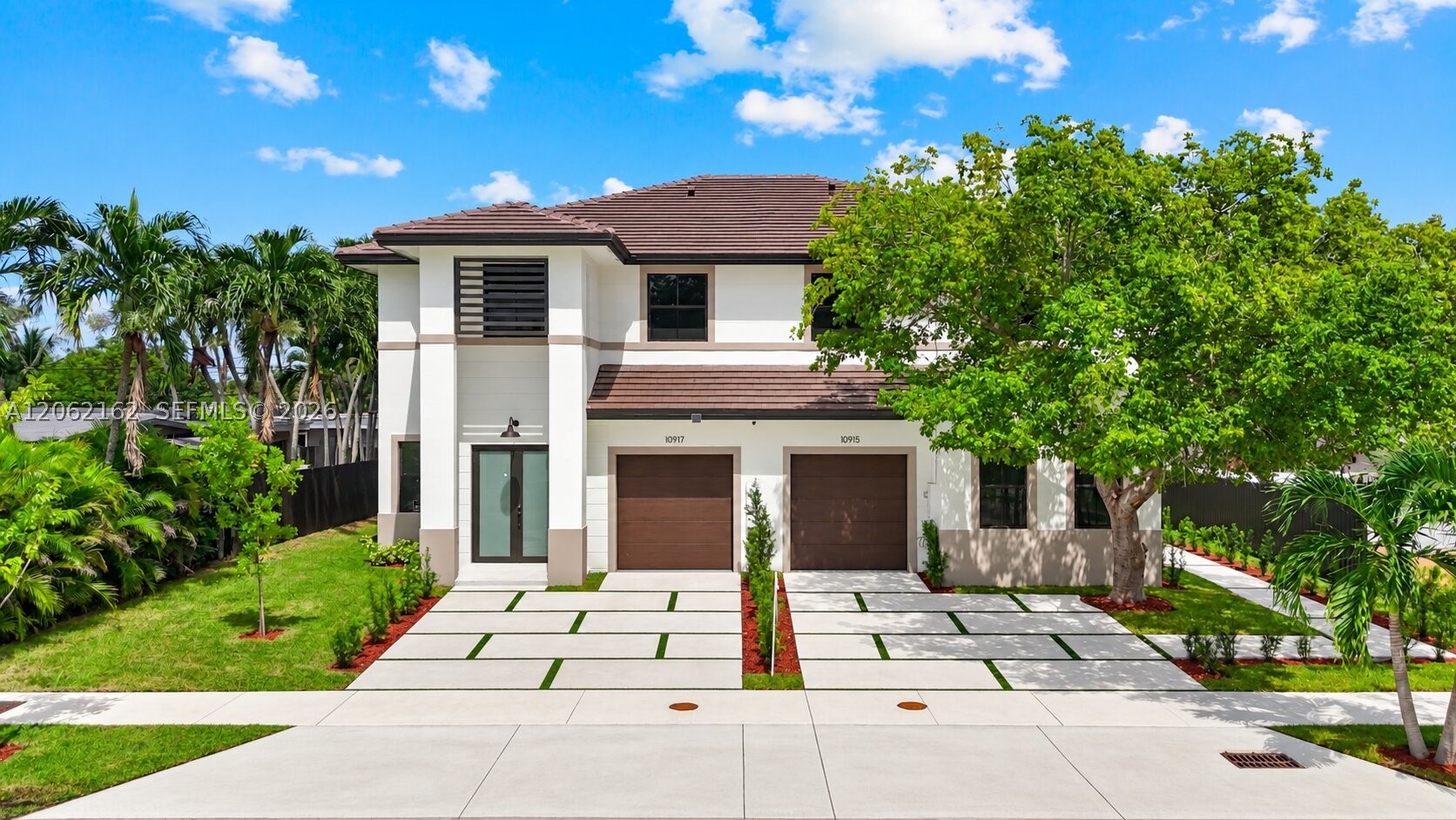 10915 SW 52nd Dr, Miami FL 33165
