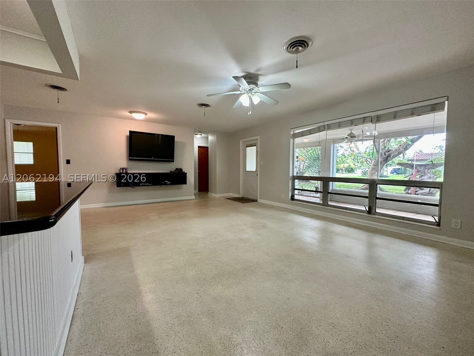 810 NW 8th Ave, Dania Beach FL 33004