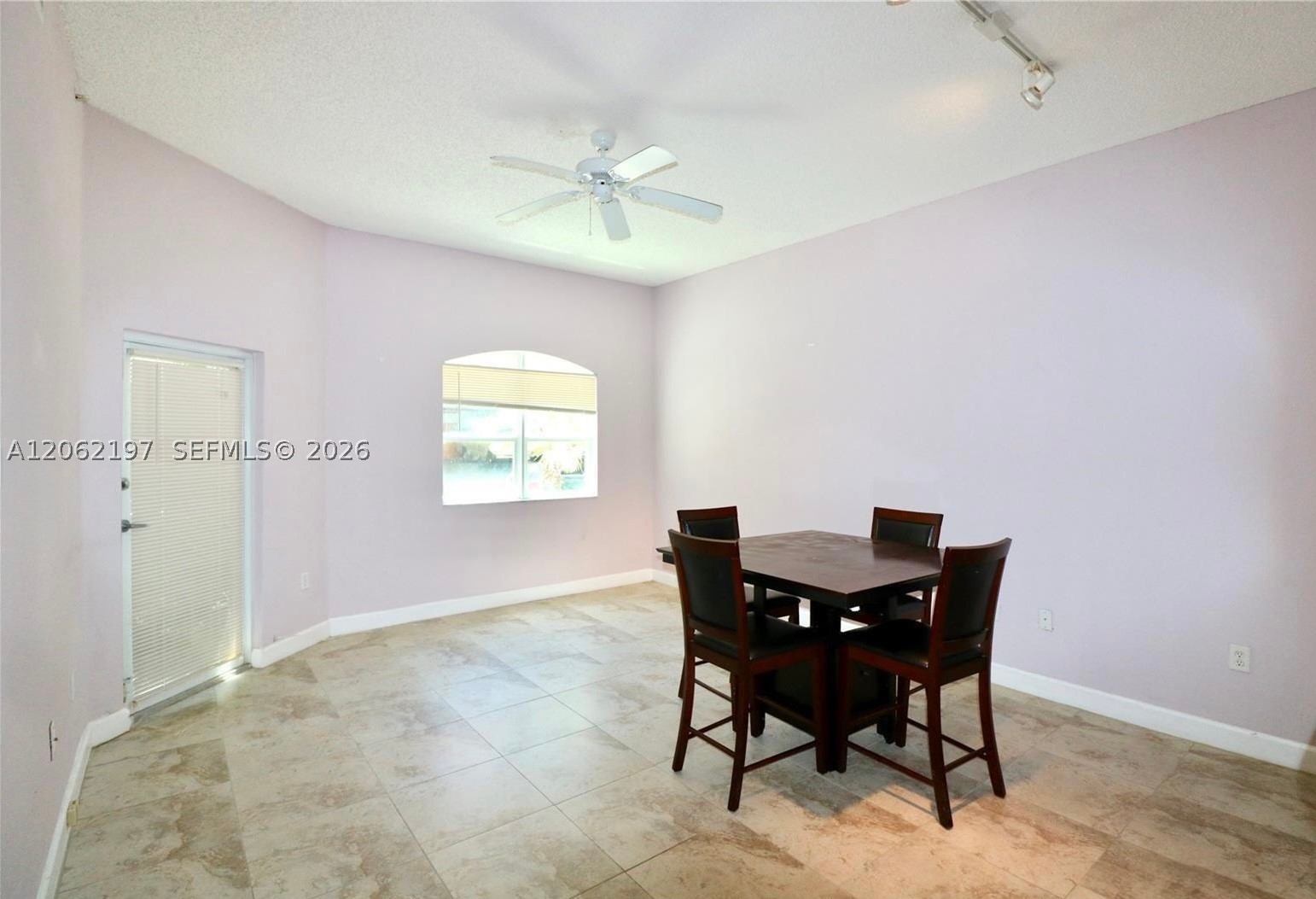 6001 SW 70th St #117, South Miami FL 33143