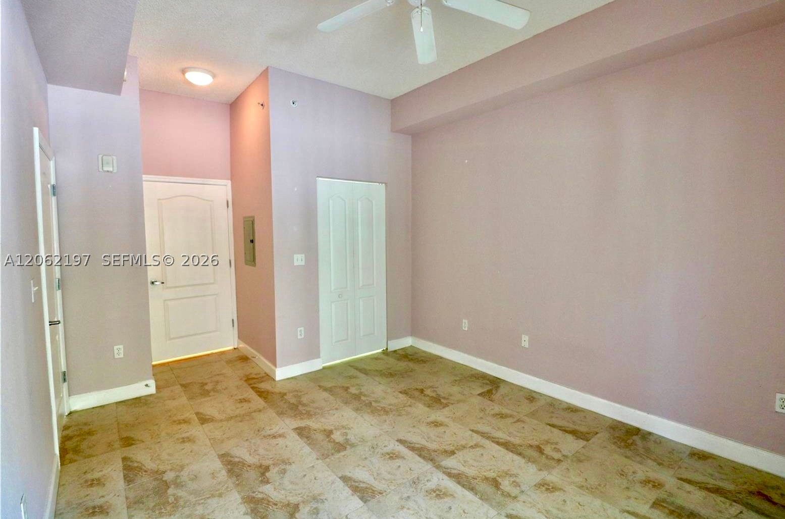6001 SW 70th St #117, South Miami FL 33143