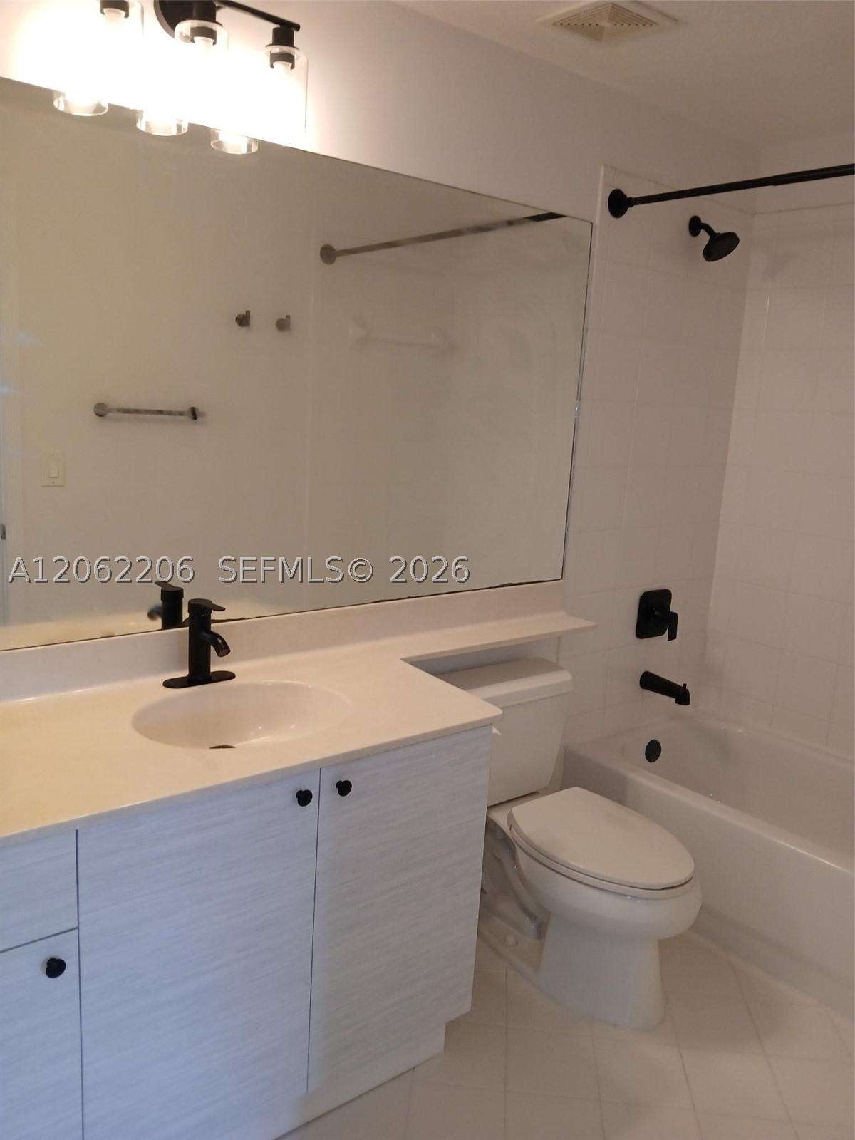 10770 NW 66th St #412, Doral FL 33178