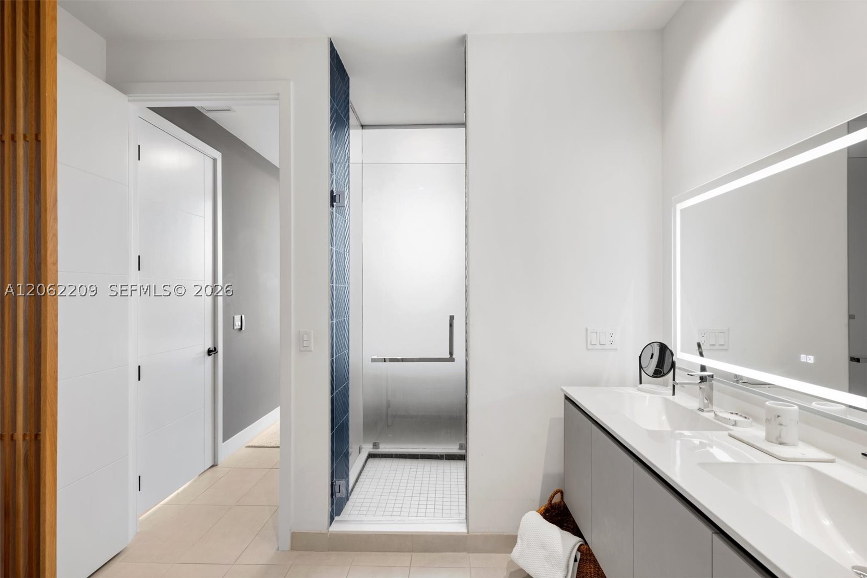1030 15th St #300, Miami Beach FL 33139