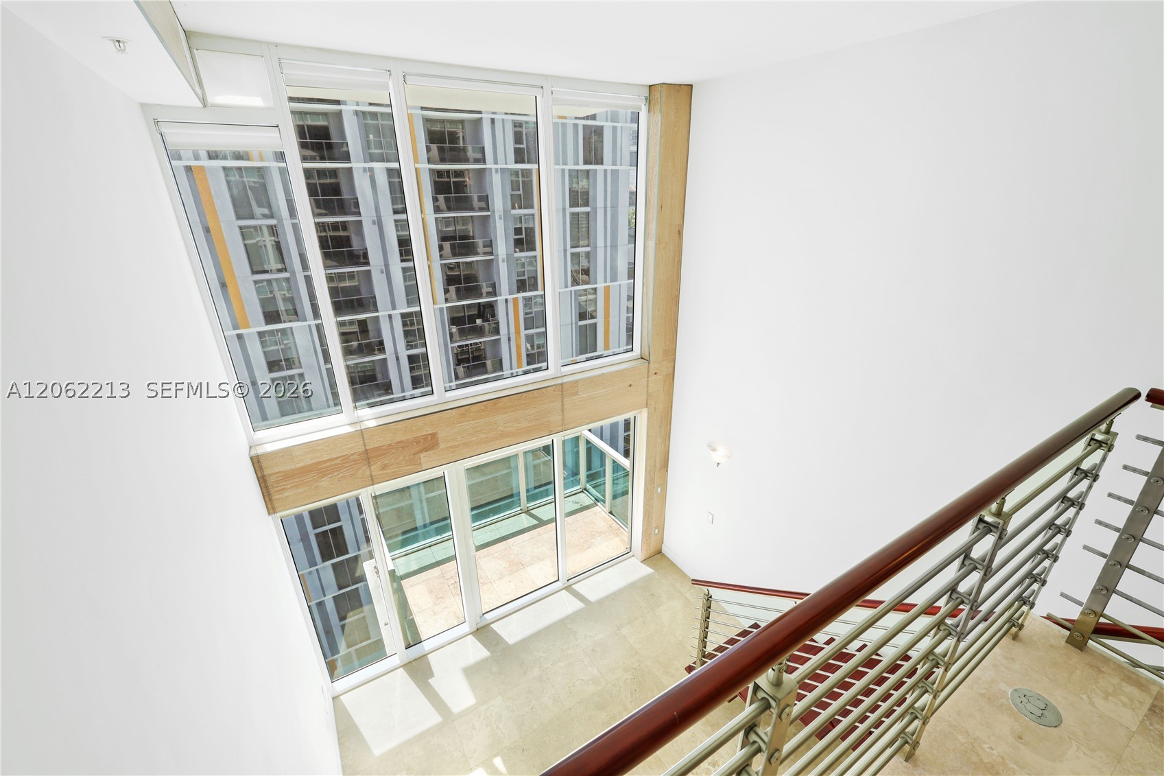 41 SE 5th St #906, Miami FL 33131