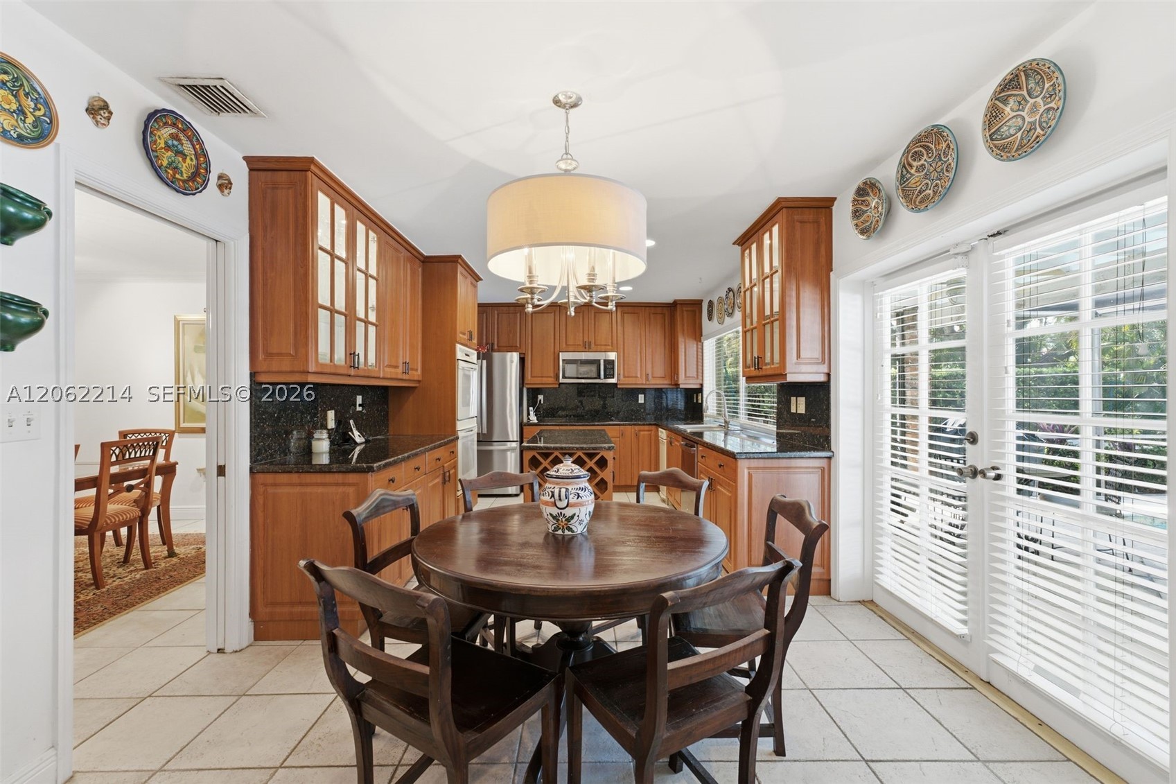 8530 SW 81st Ln, Miami FL 33143
