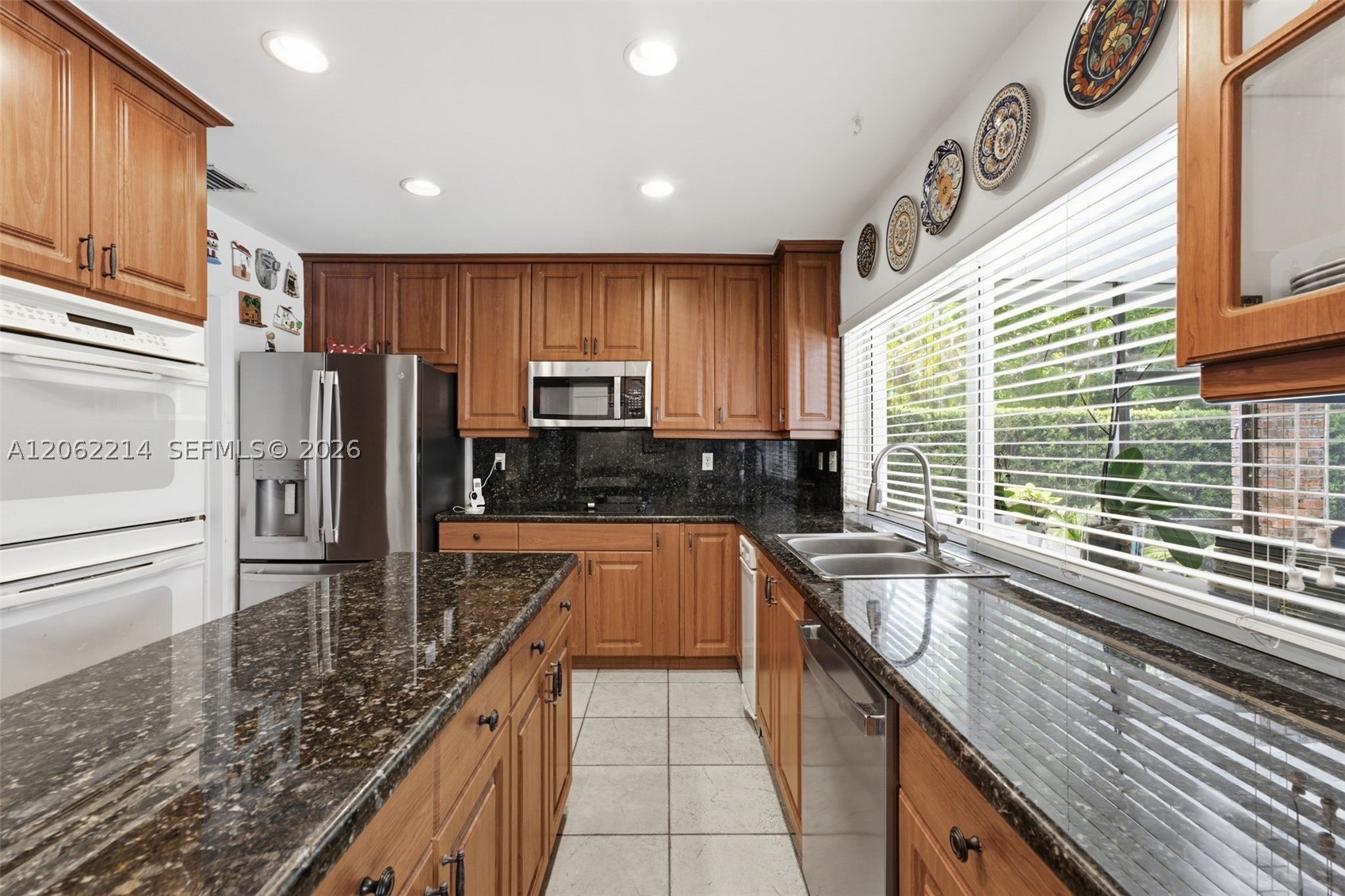 8530 SW 81st Ln, Miami FL 33143