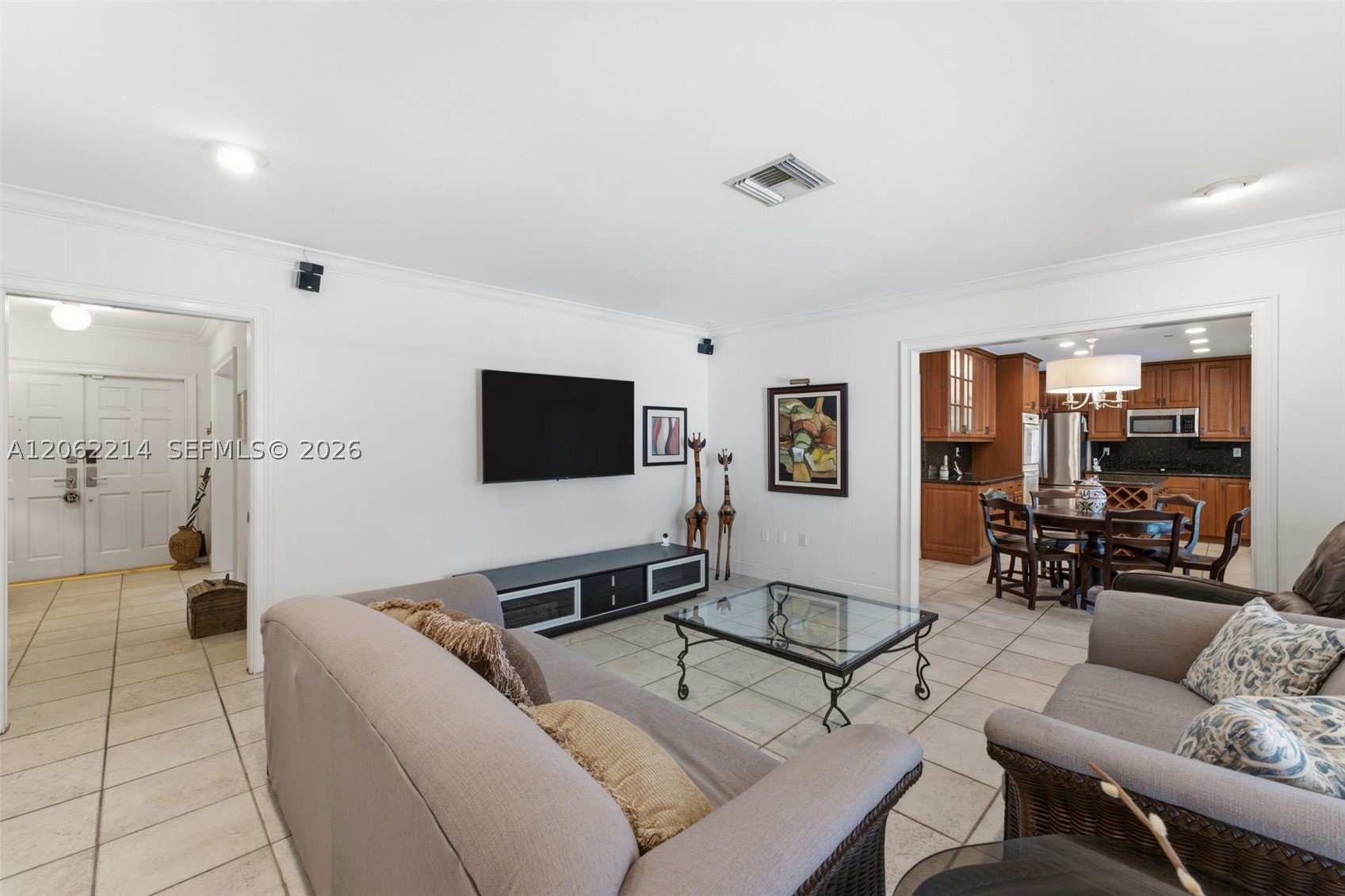 8530 SW 81st Ln, Miami FL 33143