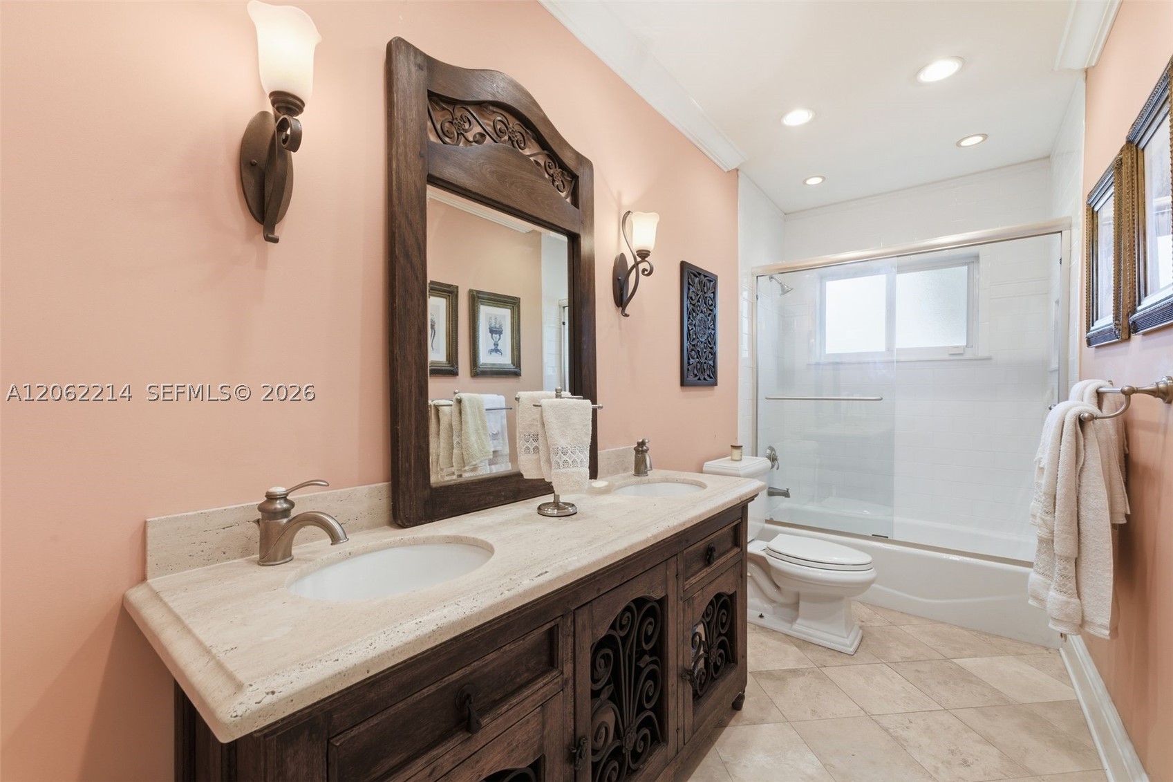 8530 SW 81st Ln, Miami FL 33143