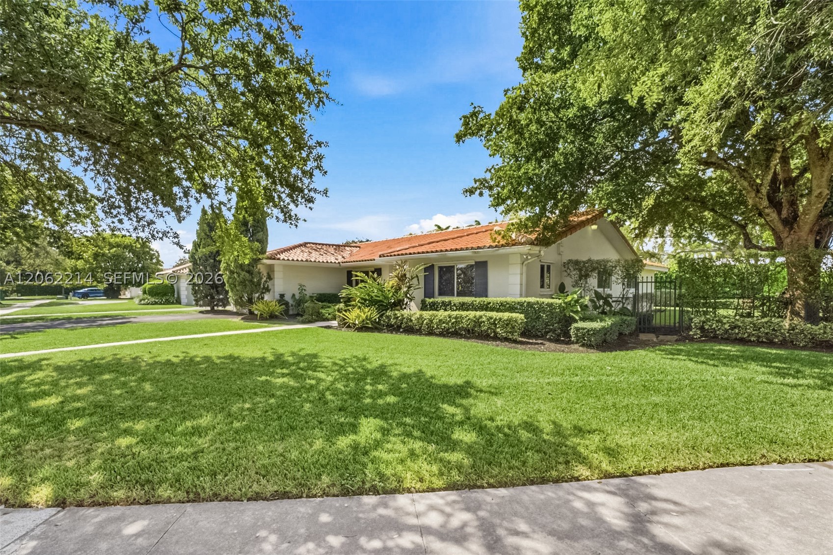 8530 SW 81st Ln, Miami FL 33143
