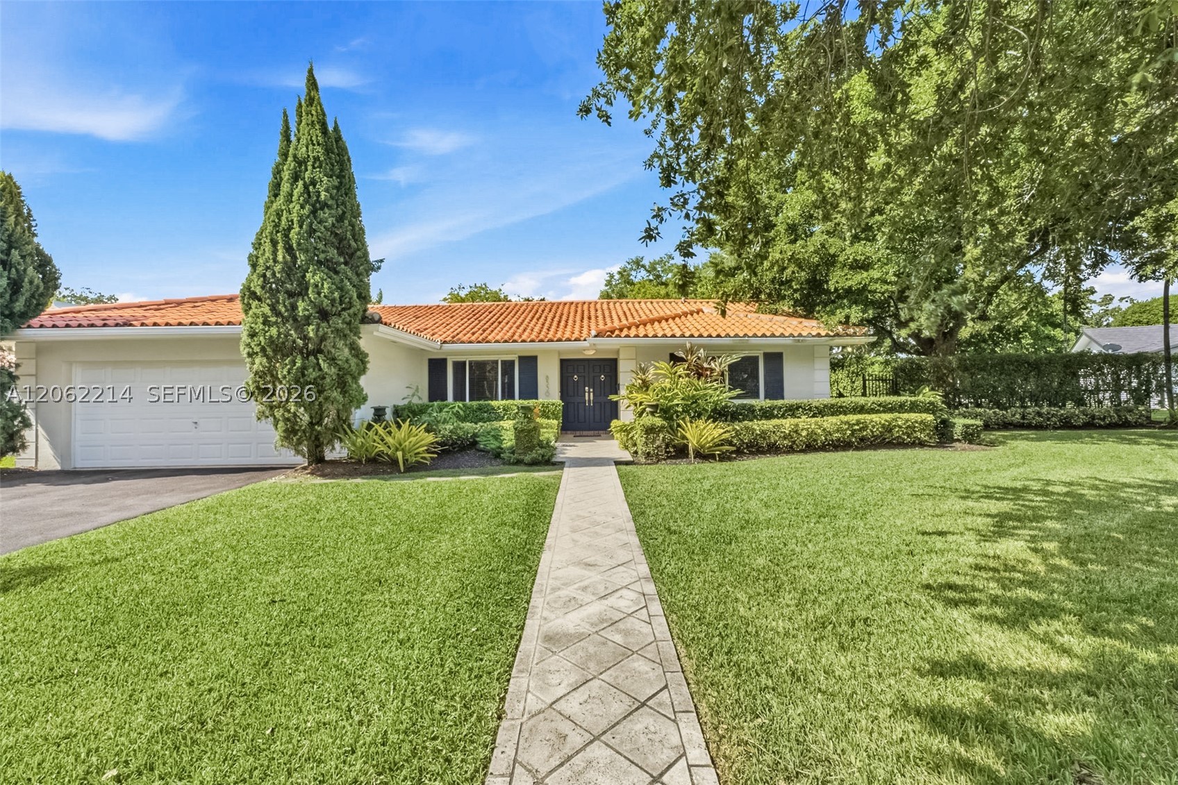 8530 SW 81st Ln, Miami FL 33143