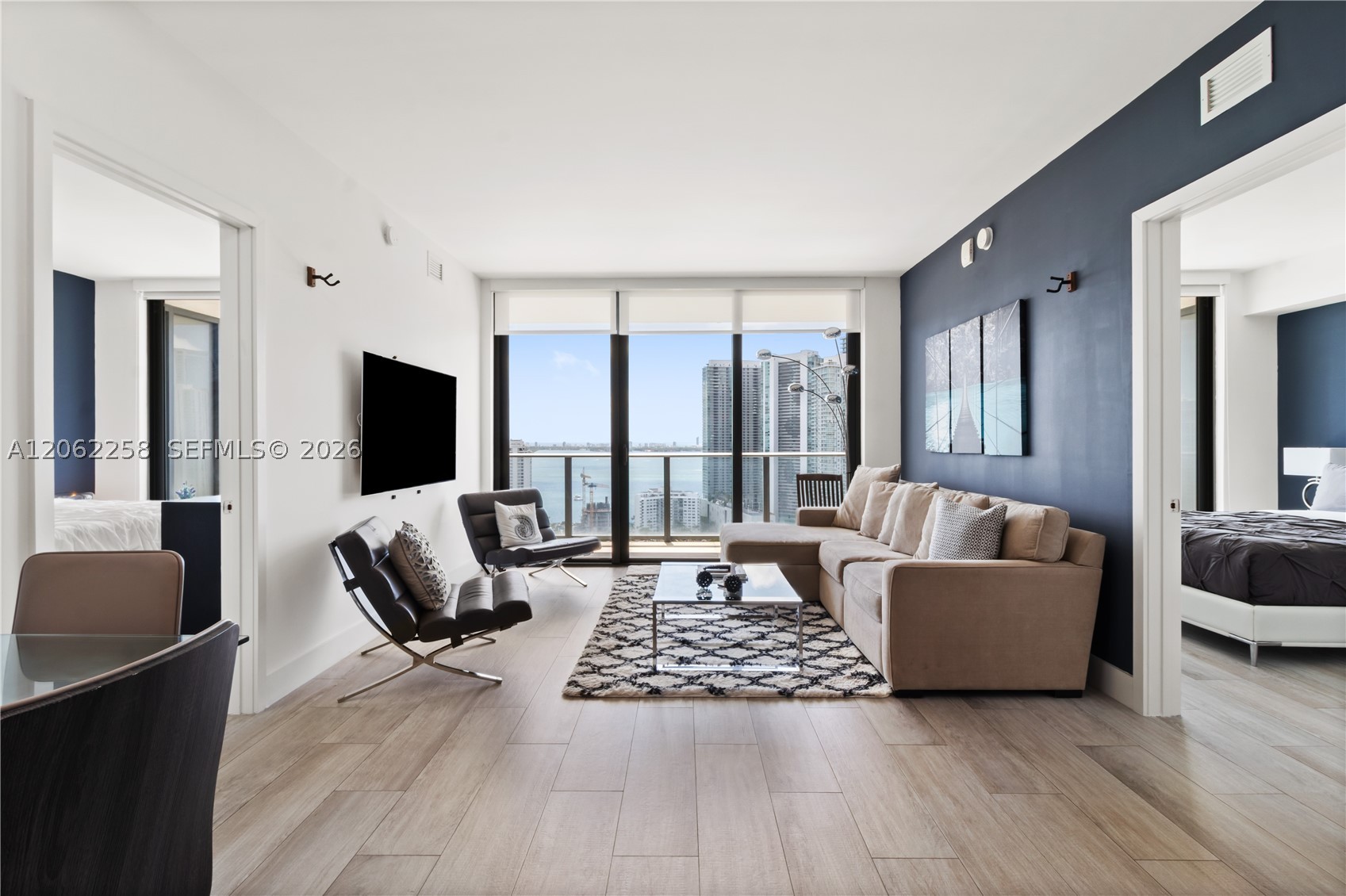 121 NE 34th St #2807, Miami FL 33137
