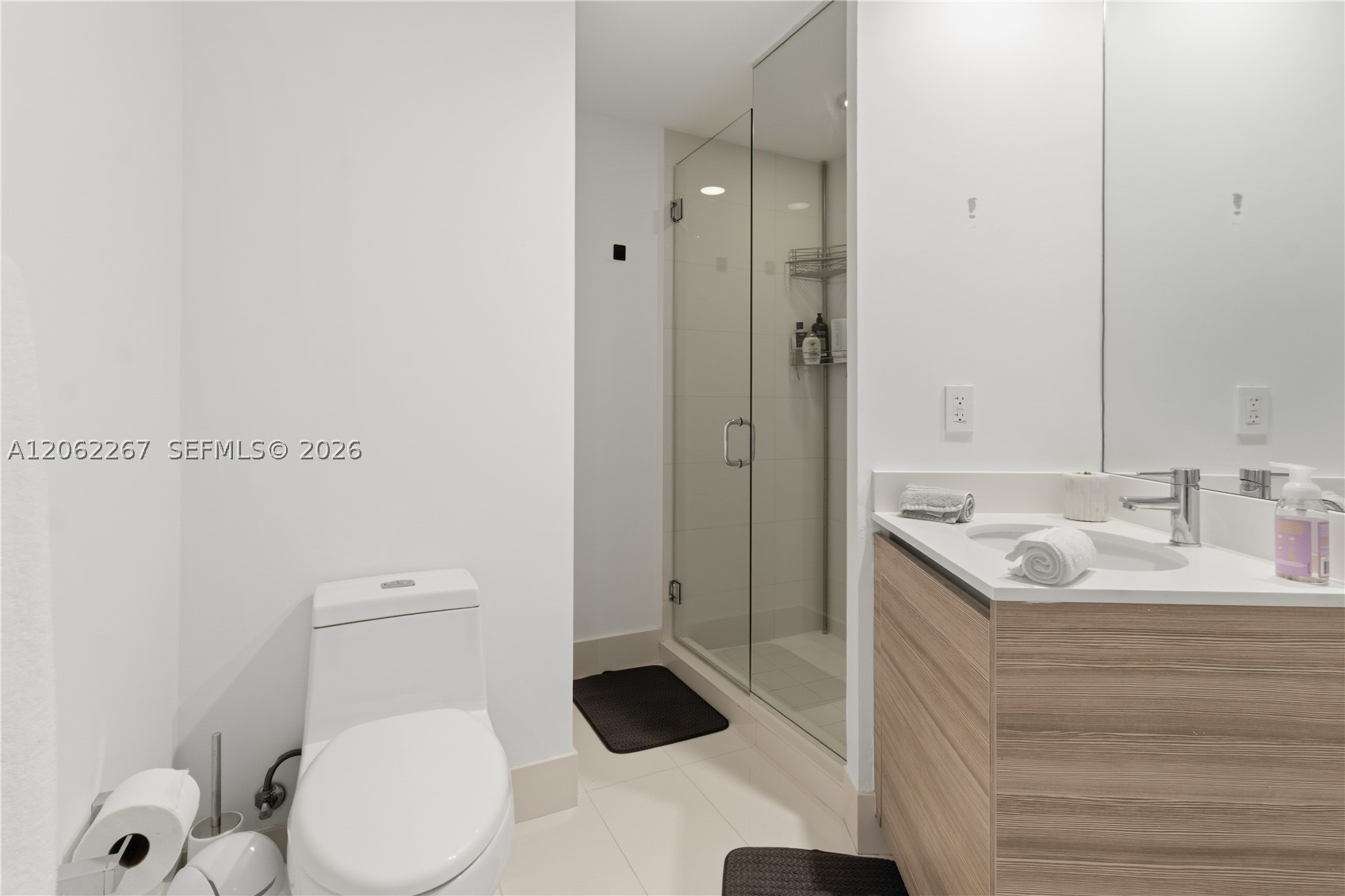 121 NE 34th St #2109, Miami FL 33137