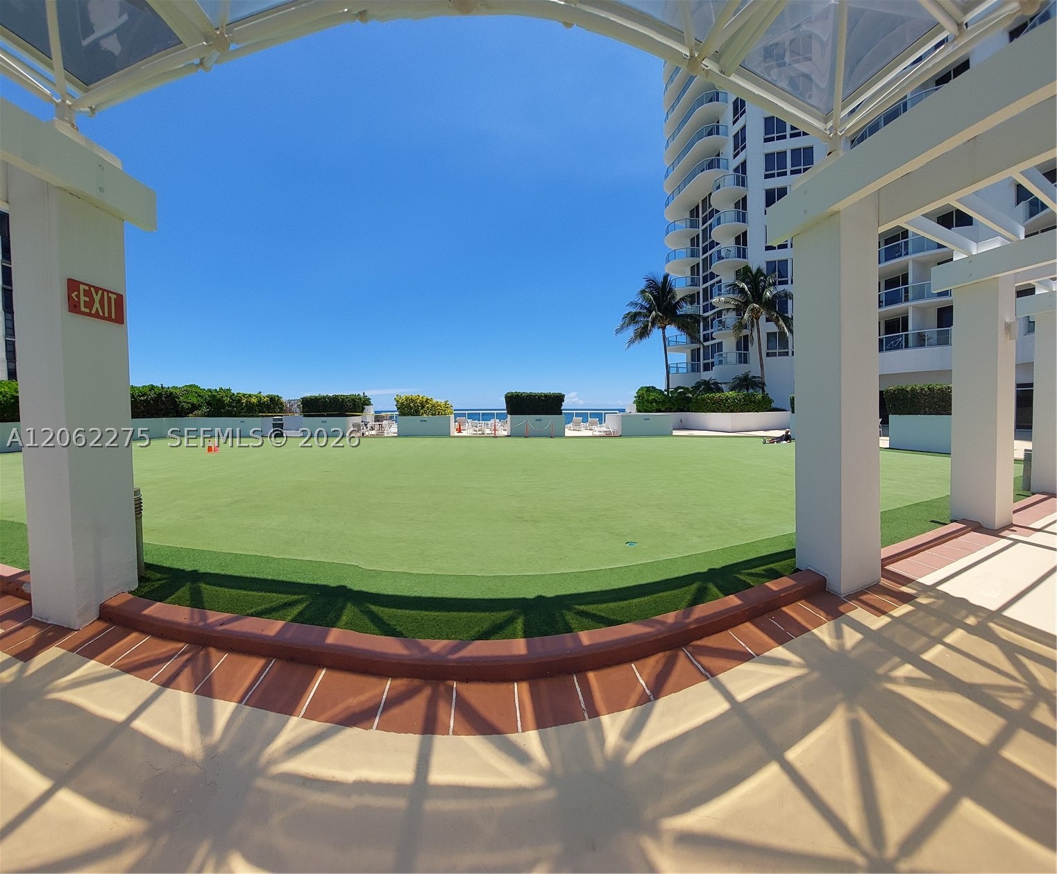 6365 Collins Ave #905, Miami Beach FL 33141