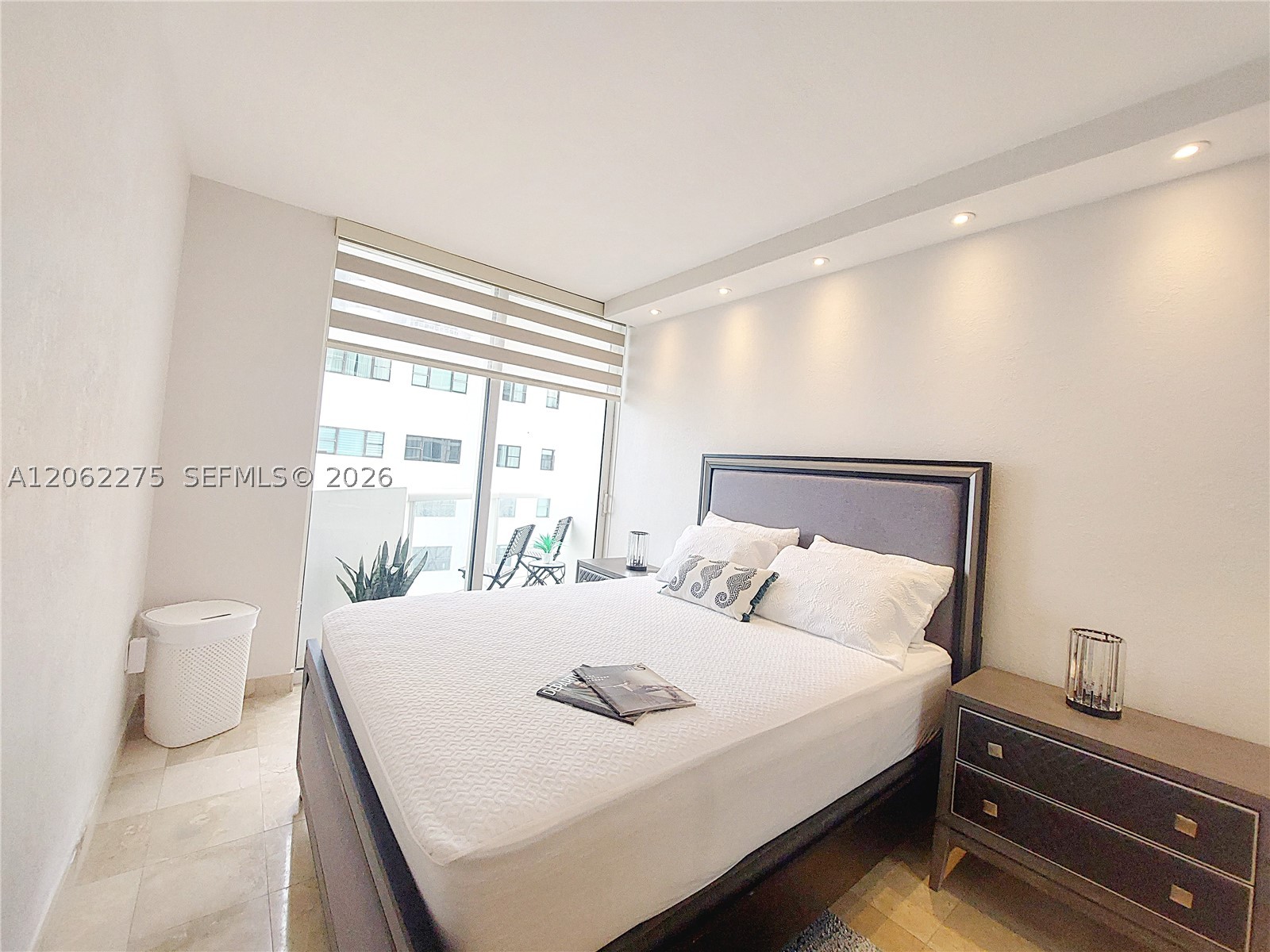 6365 Collins Ave #905, Miami Beach FL 33141