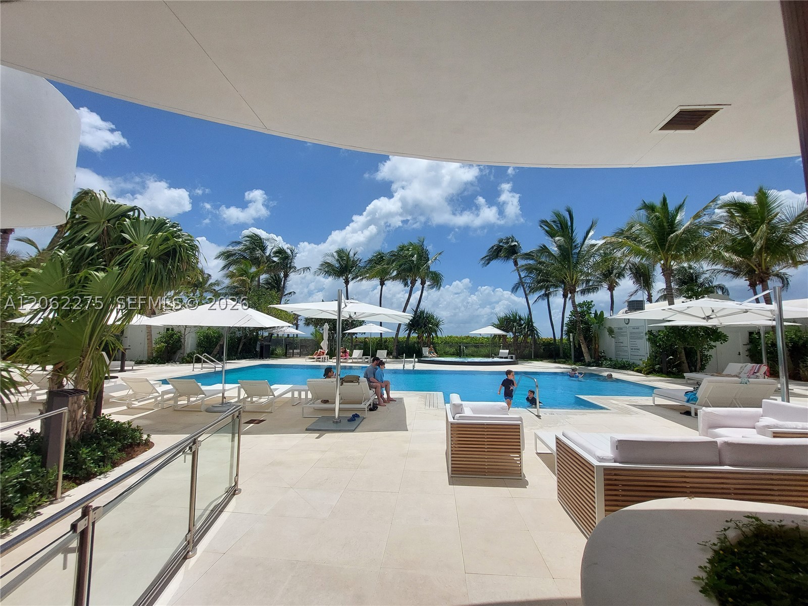 6365 Collins Ave #905, Miami Beach FL 33141
