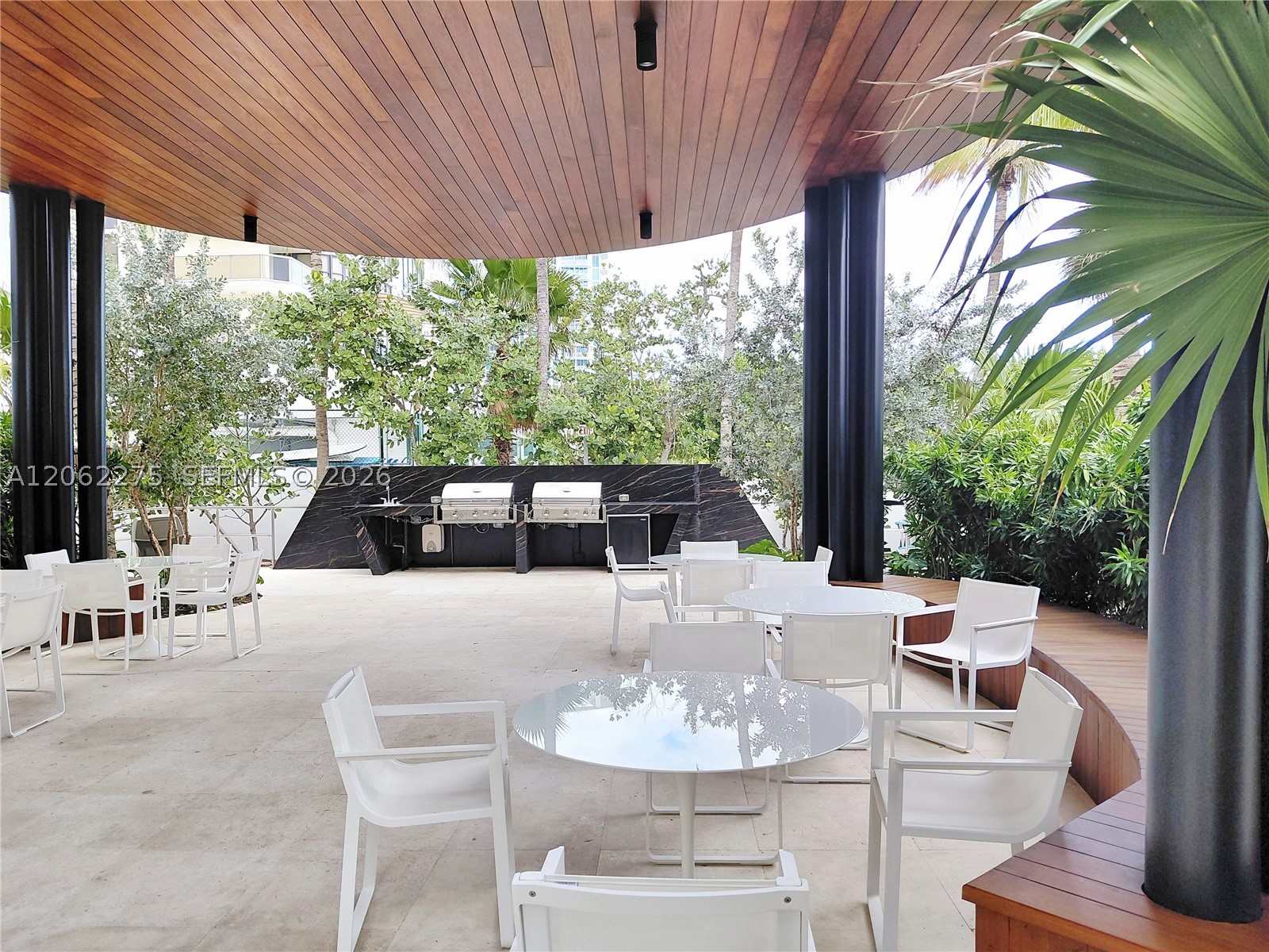 6365 Collins Ave #905, Miami Beach FL 33141