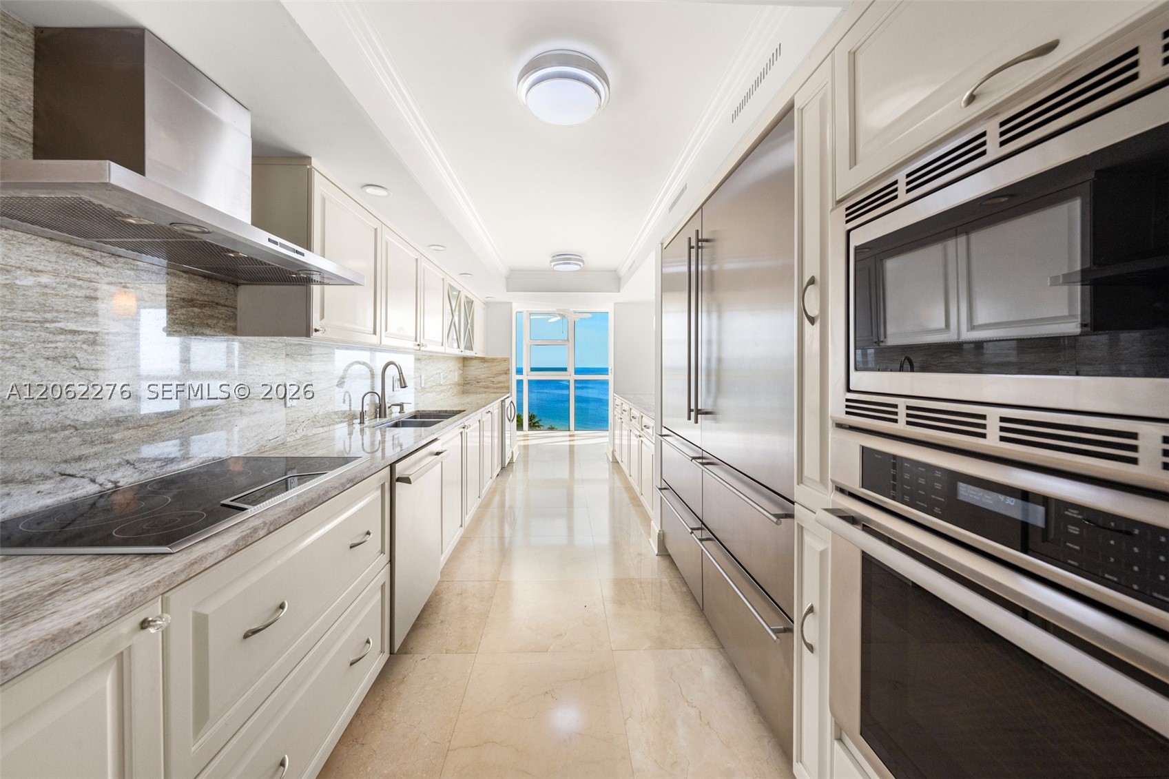 600 Grapetree Dr #11DN, Key Biscayne FL 33149
