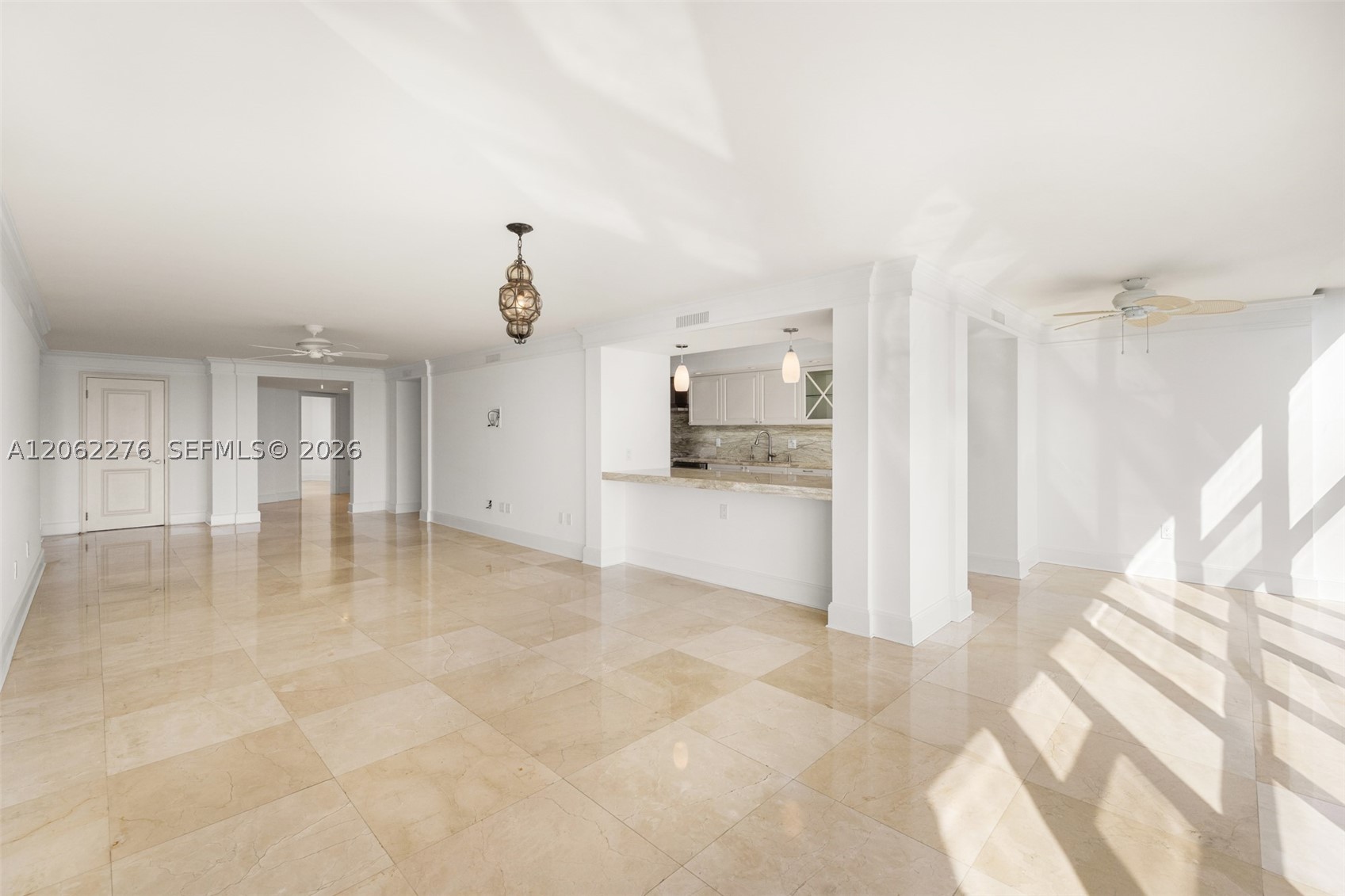 600 Grapetree Dr #11DN, Key Biscayne FL 33149
