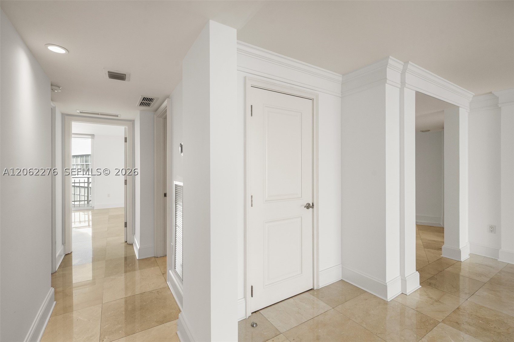 600 Grapetree Dr #11DN, Key Biscayne FL 33149