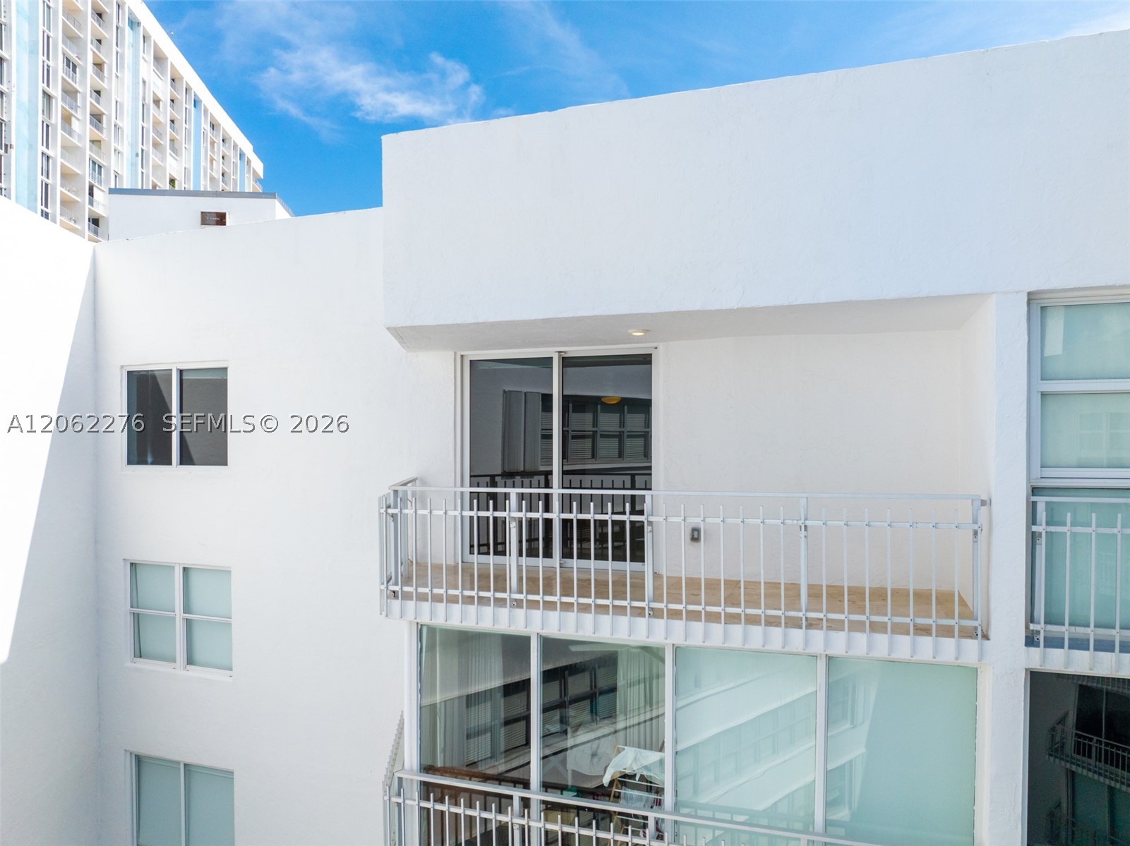 600 Grapetree Dr #11DN, Key Biscayne FL 33149