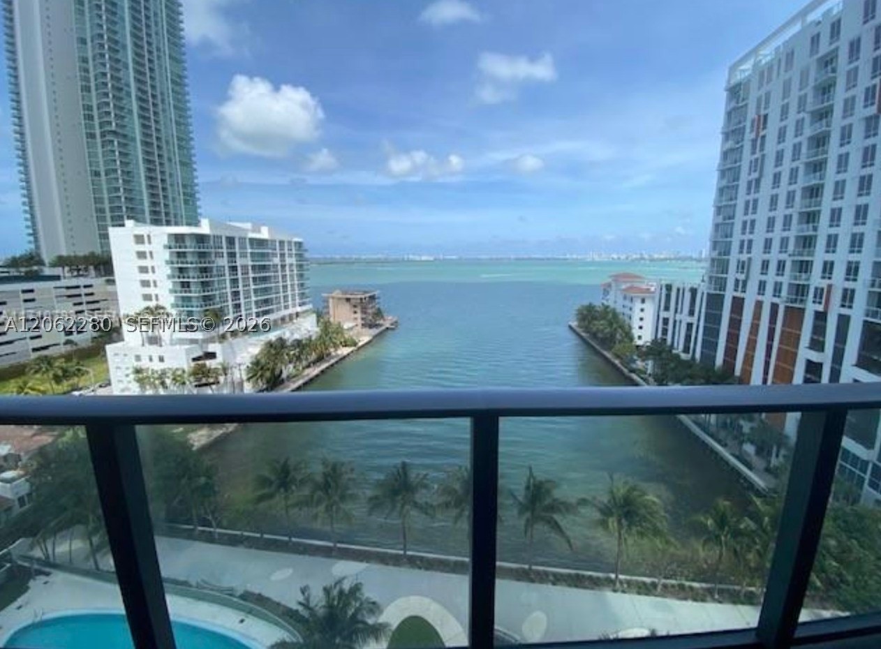 460 NE 28th St #906, Miami FL 33137
