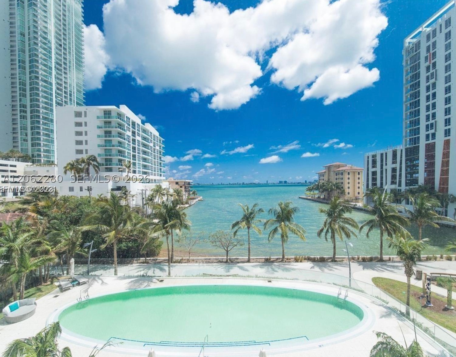 460 NE 28th St #906, Miami FL 33137