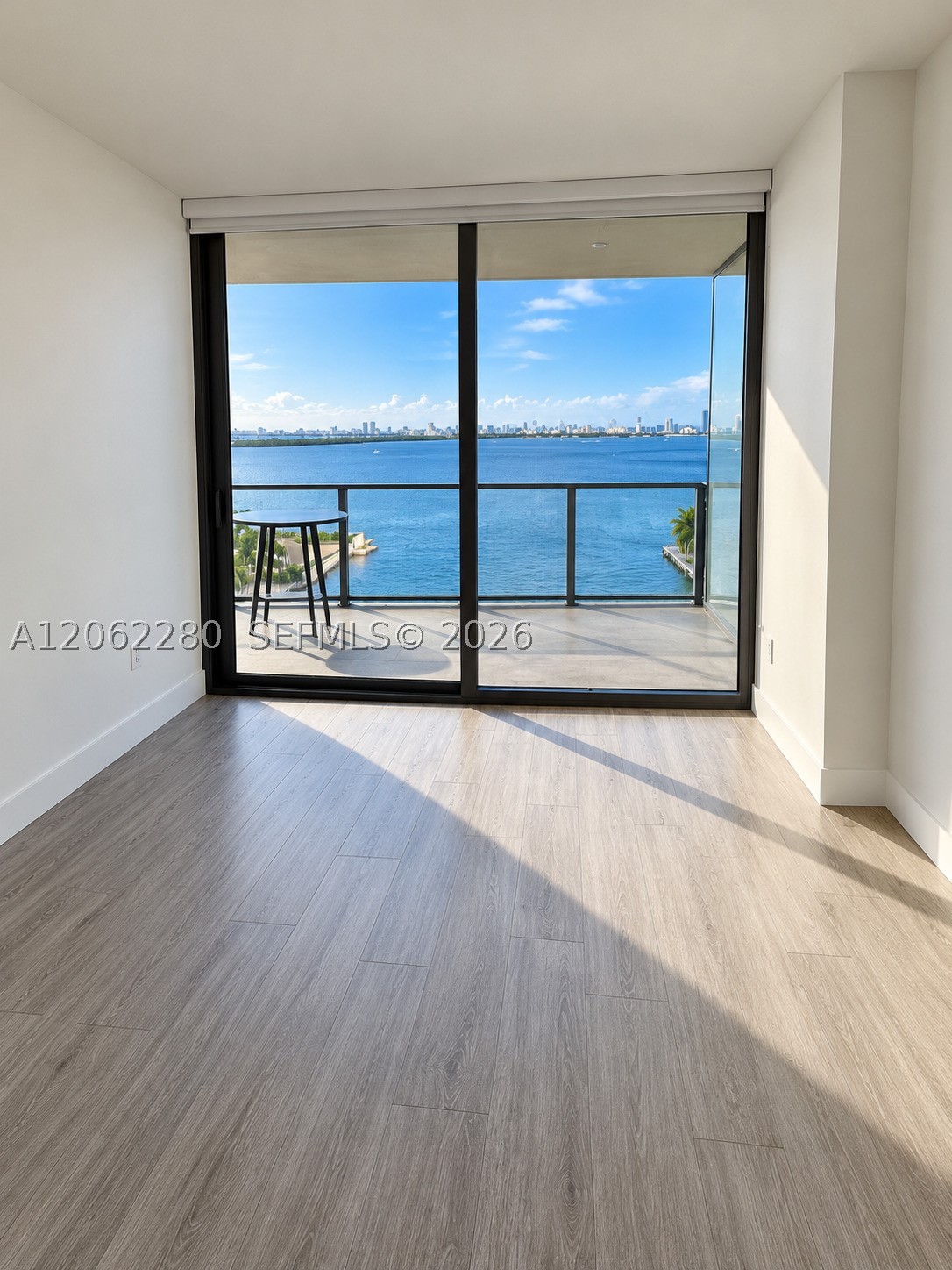 460 NE 28th St #906, Miami FL 33137