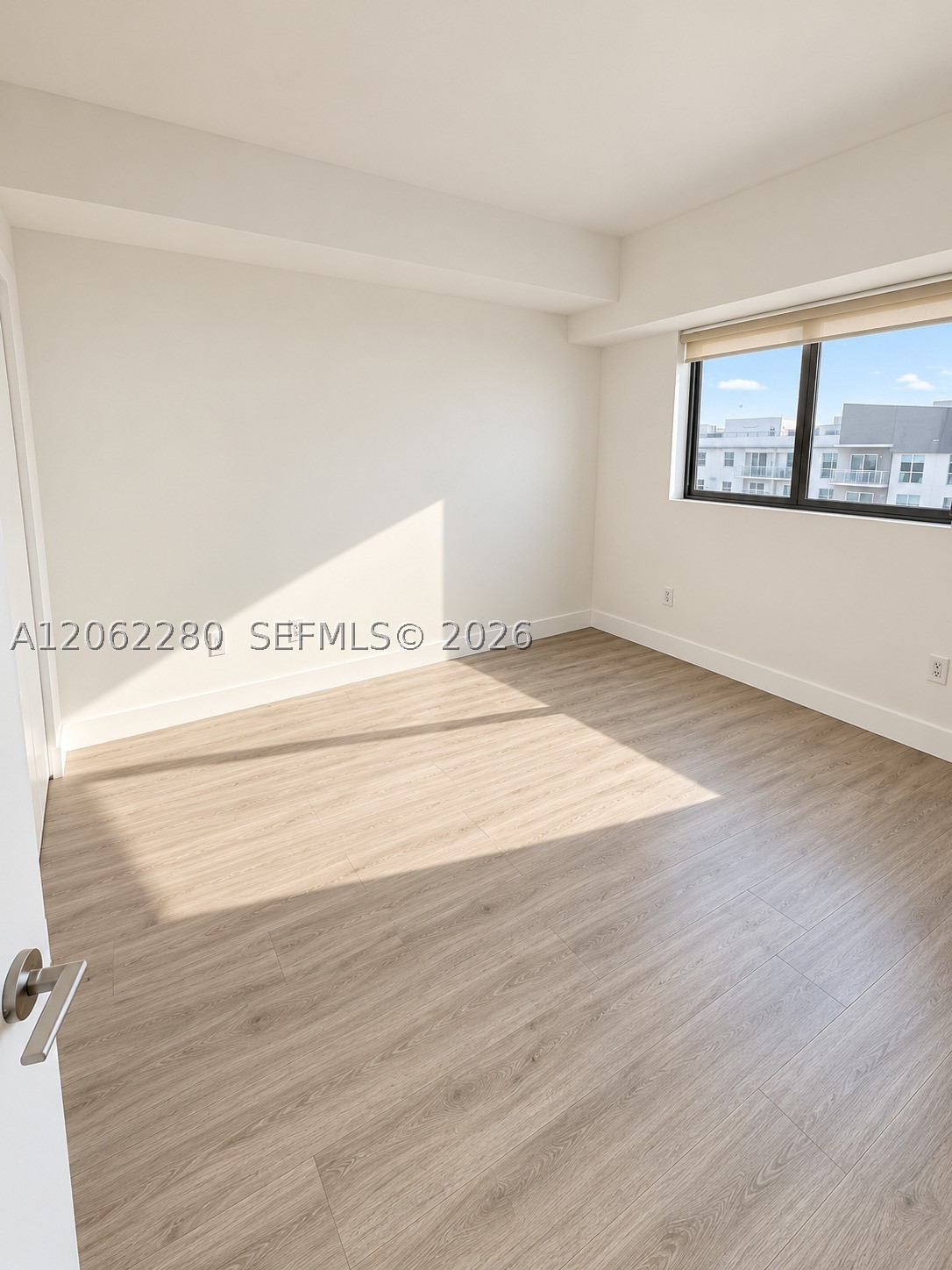 460 NE 28th St #906, Miami FL 33137