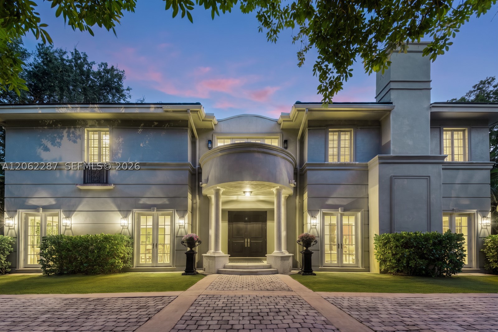 3460 S Moorings Way, Miami FL 33133