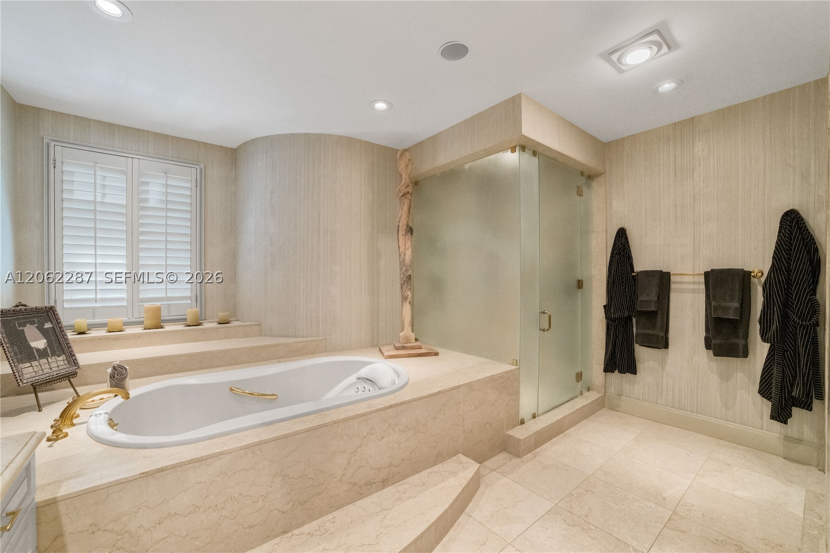 3460 S Moorings Way, Miami FL 33133
