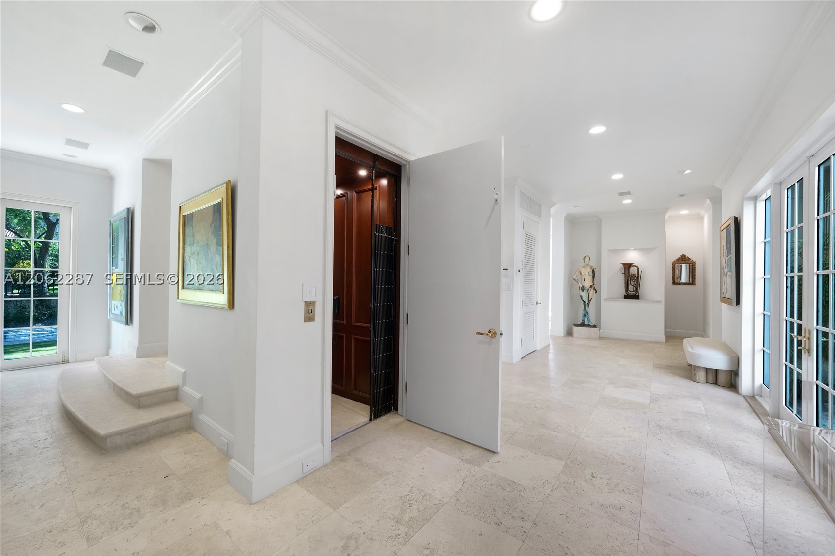 3460 S Moorings Way, Miami FL 33133