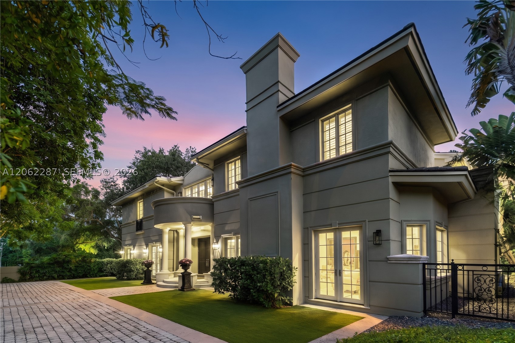 3460 S Moorings Way, Miami FL 33133
