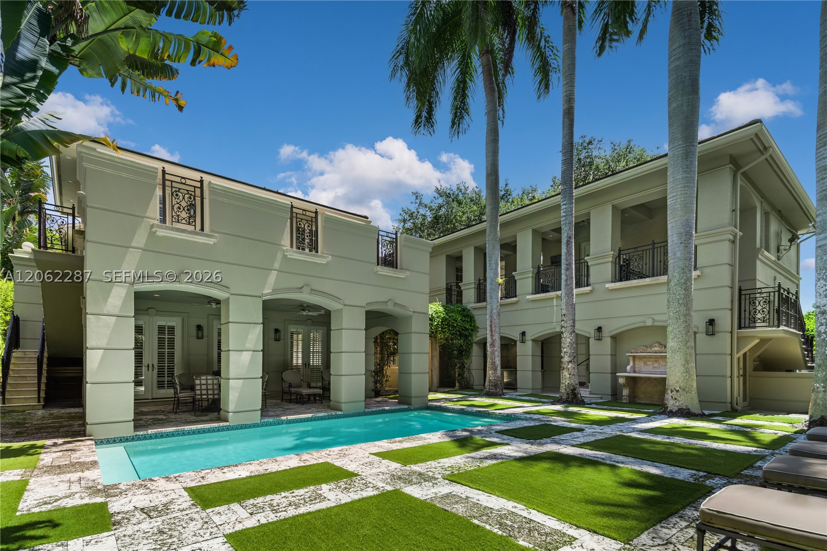 3460 S Moorings Way, Miami FL 33133