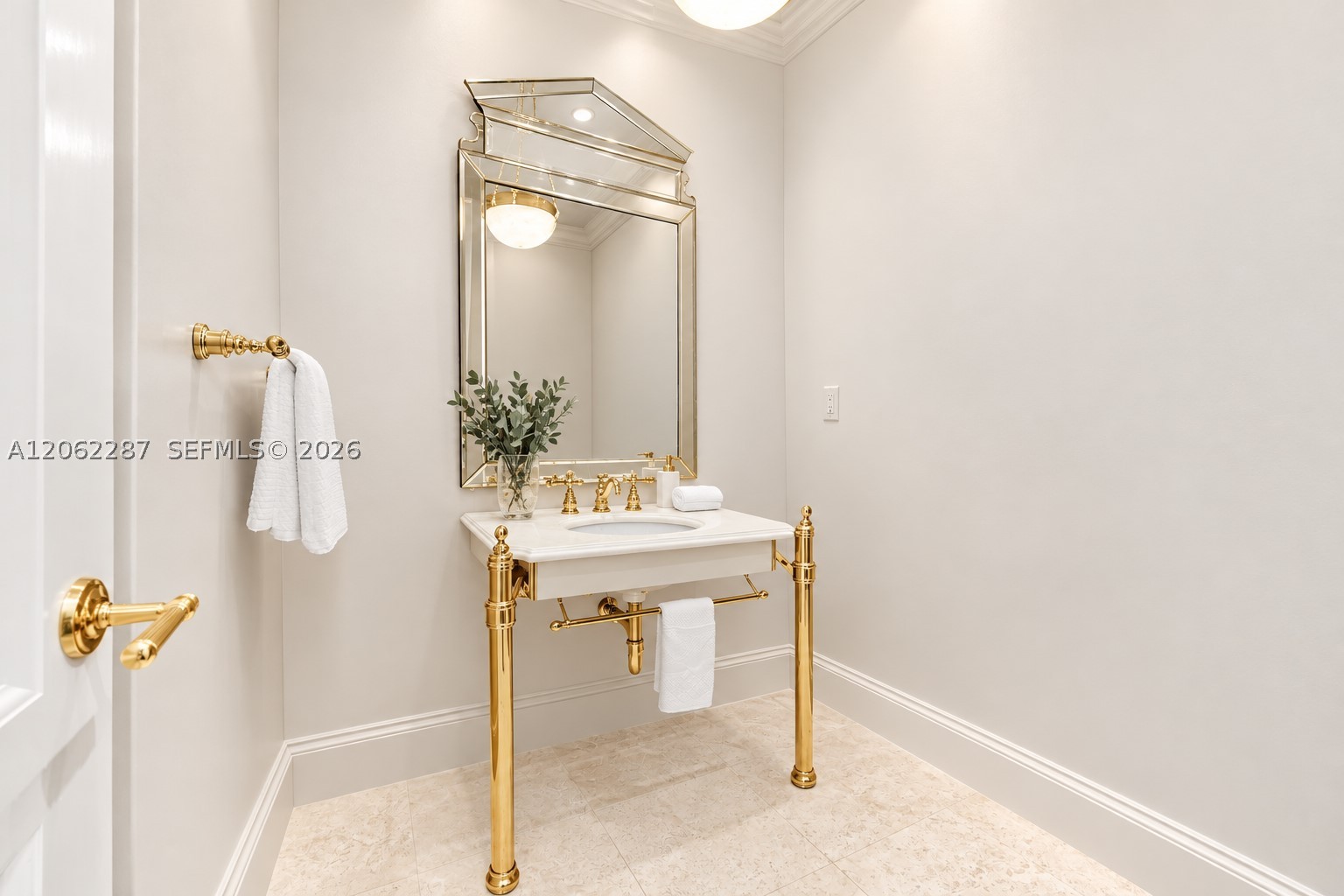 3460 S Moorings Way, Miami FL 33133