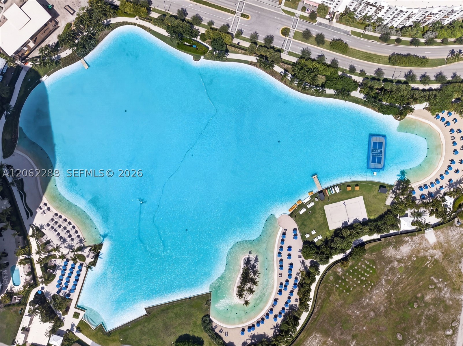 2411 Laguna Circle #2011, North Miami FL 33181