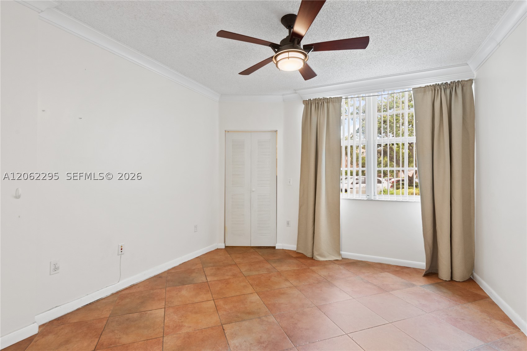 19701 E Country Club Dr #5105, Aventura FL 33180