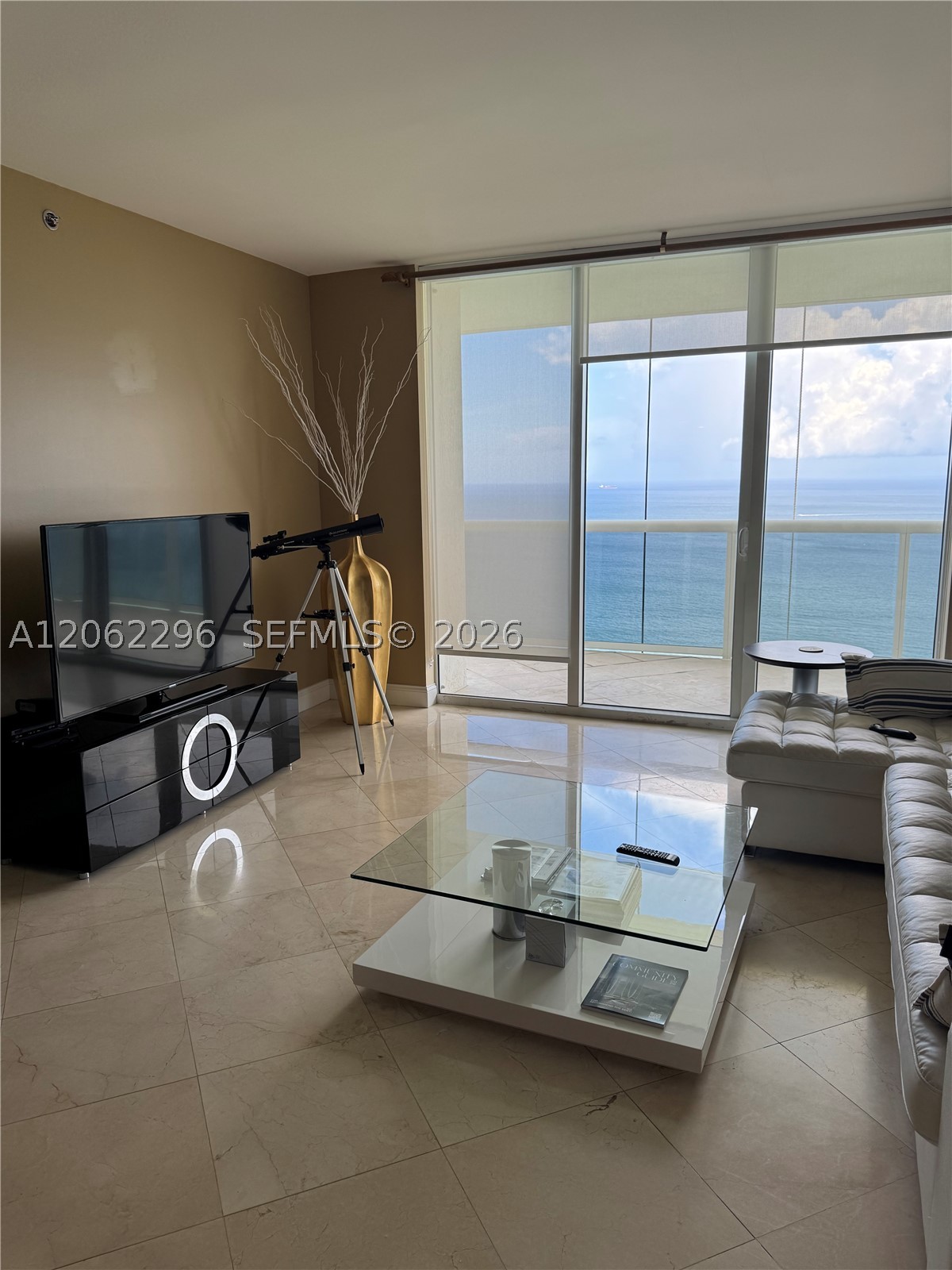 1850 S Ocean Dr #4203, Hallandale Beach FL 33009