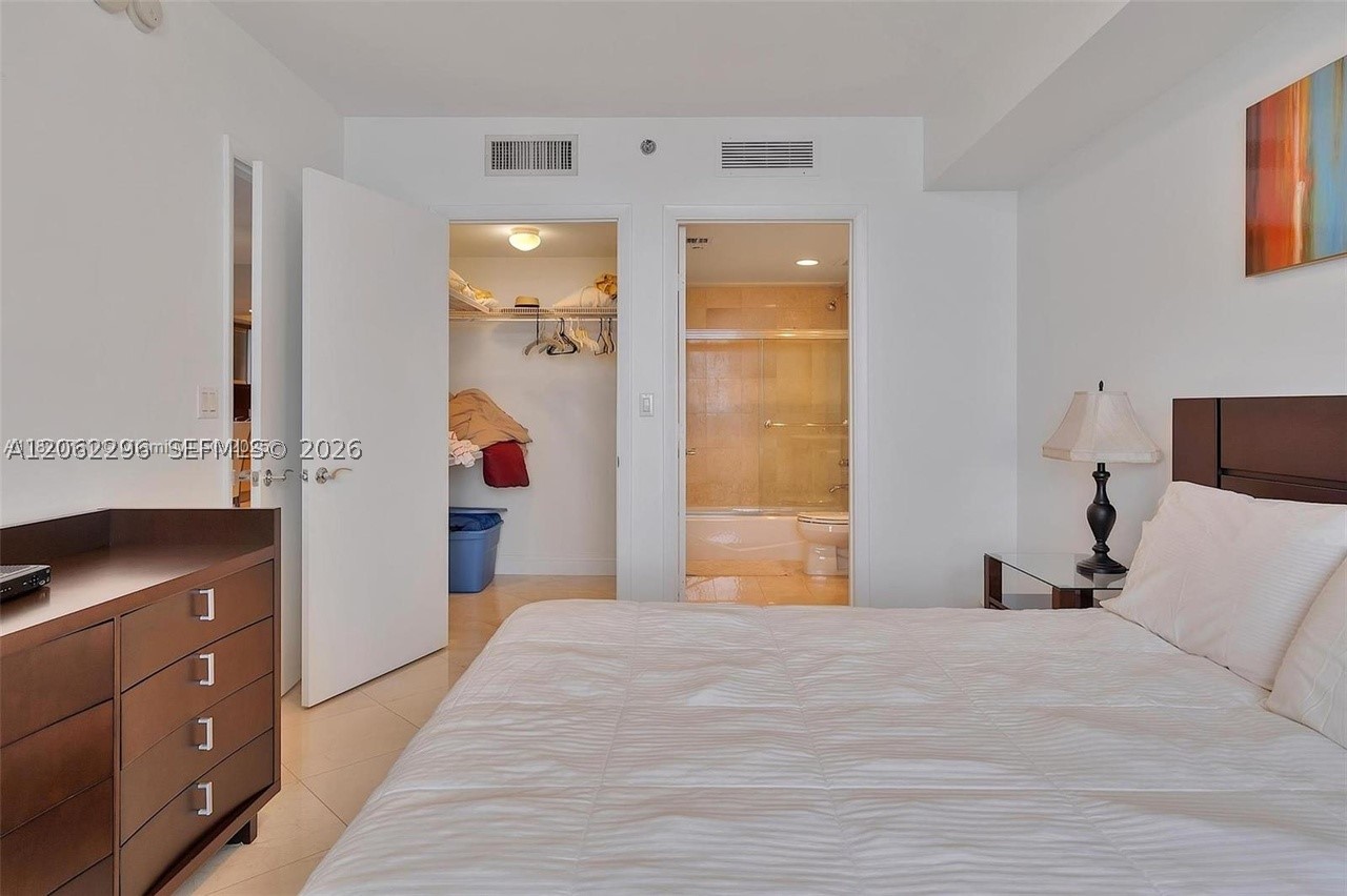 1850 S Ocean Dr #4203, Hallandale Beach FL 33009