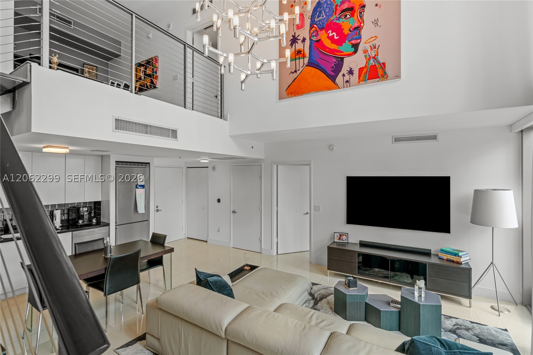 92 SW 3rd St #708, Miami FL 33130