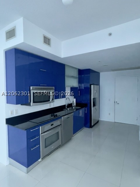 60 SW 13th St #3410, Miami FL 33130