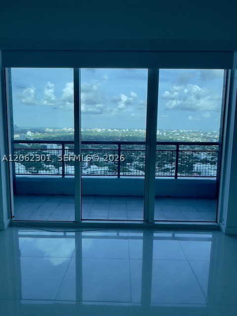 60 SW 13th St #3410, Miami FL 33130