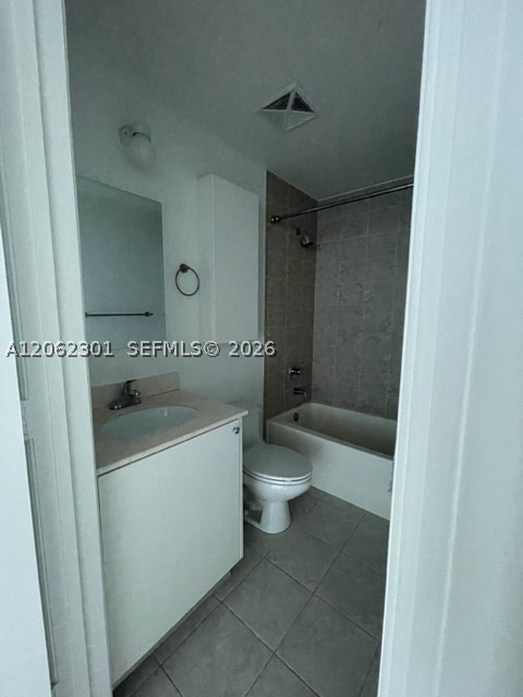 60 SW 13th St #3410, Miami FL 33130