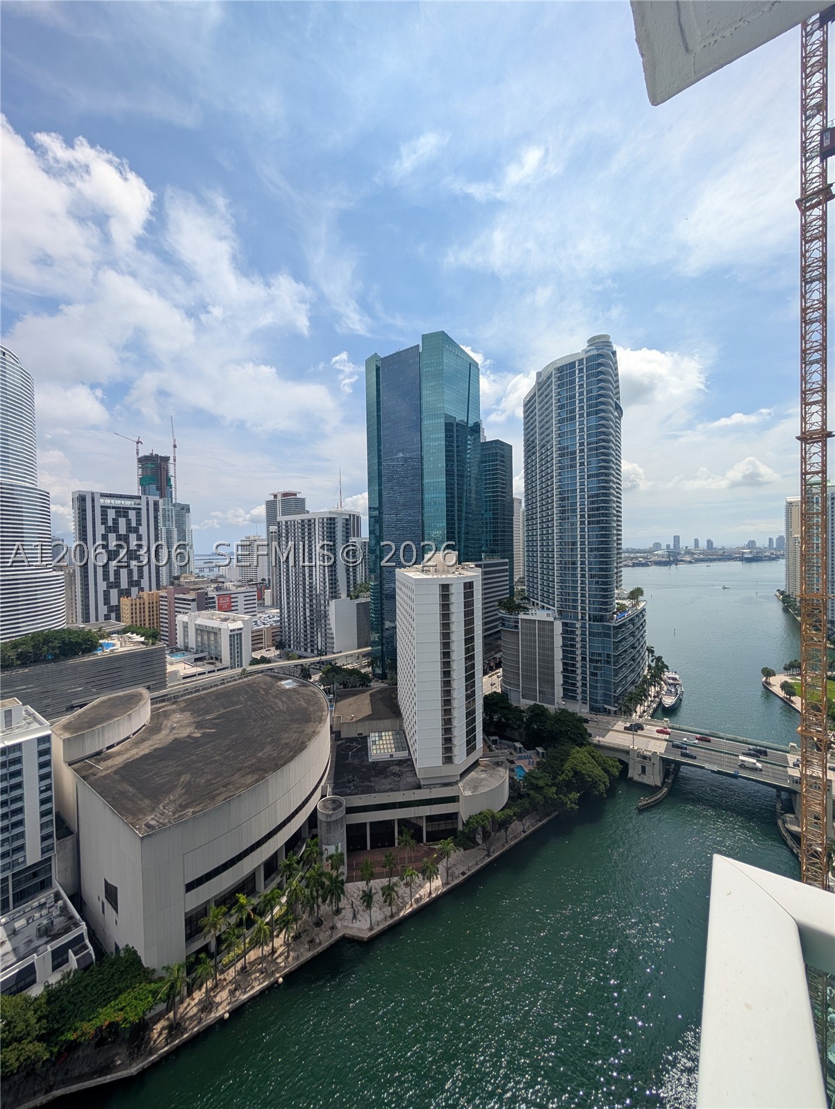 31 SE 5 #3002, Miami FL 33131