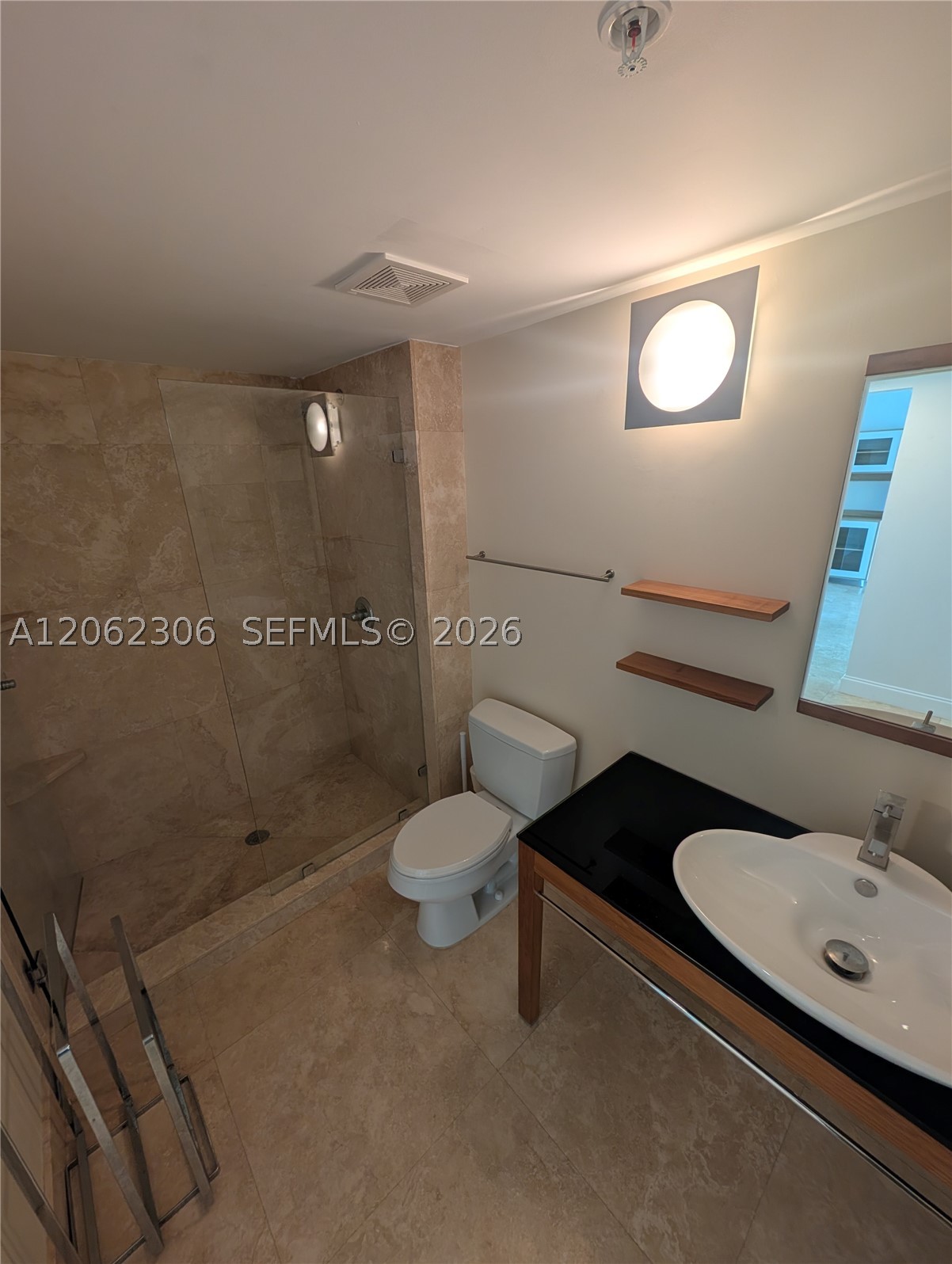 31 SE 5 #3002, Miami FL 33131