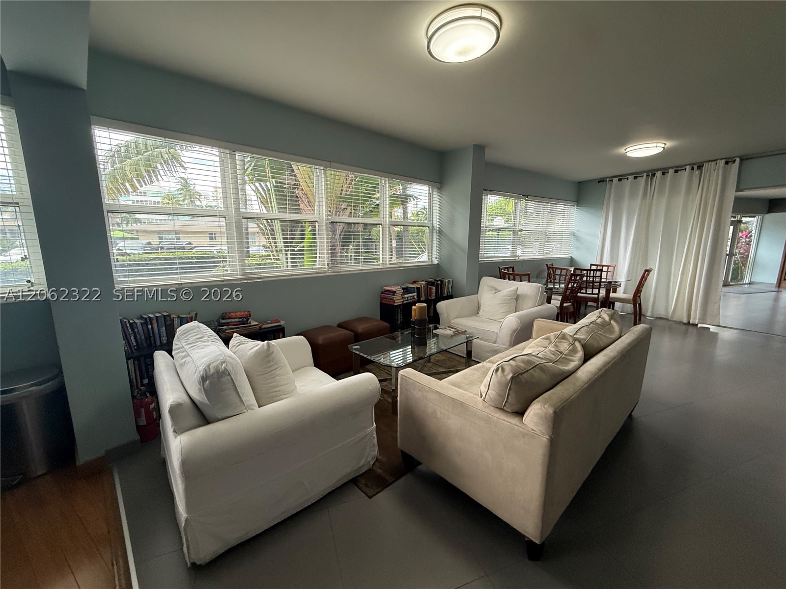 3250 NE 28th St #212, Fort Lauderdale FL 33308