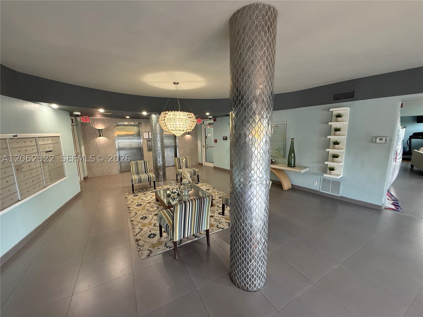 3250 NE 28th St #212, Fort Lauderdale FL 33308