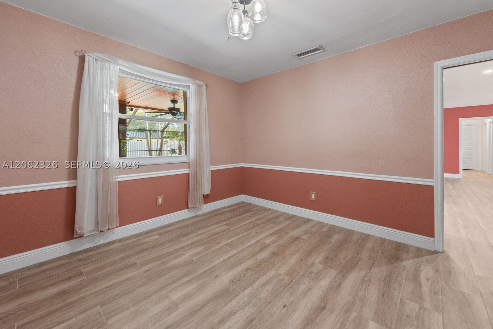 8331 SW 156th St, Palmetto Bay FL 33157